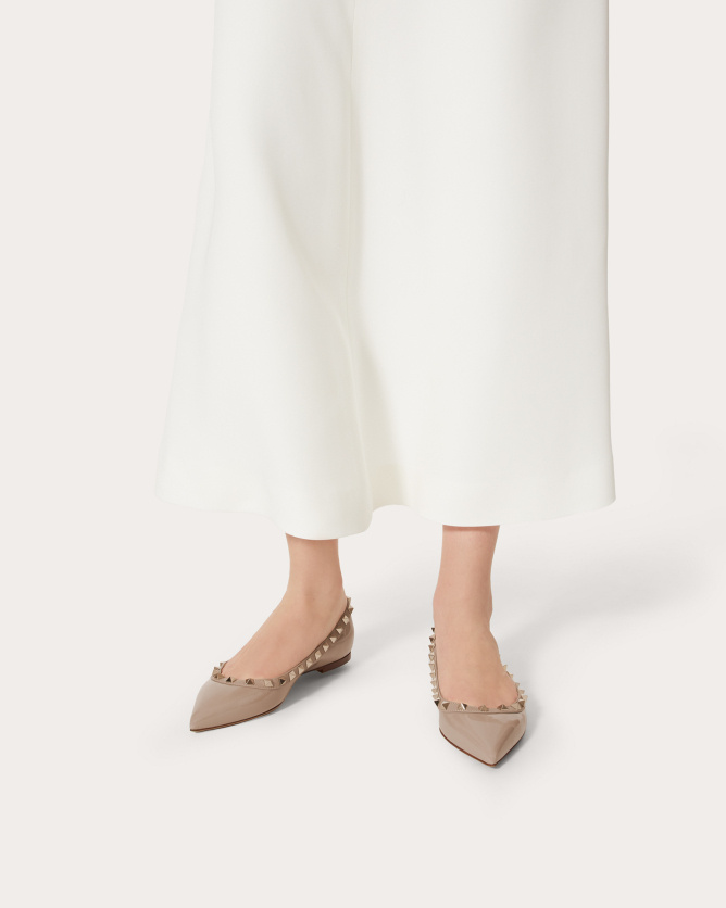 Valentino Garavani Patent Rockstud Ballet Flat Woman Poudre 40 In Nude