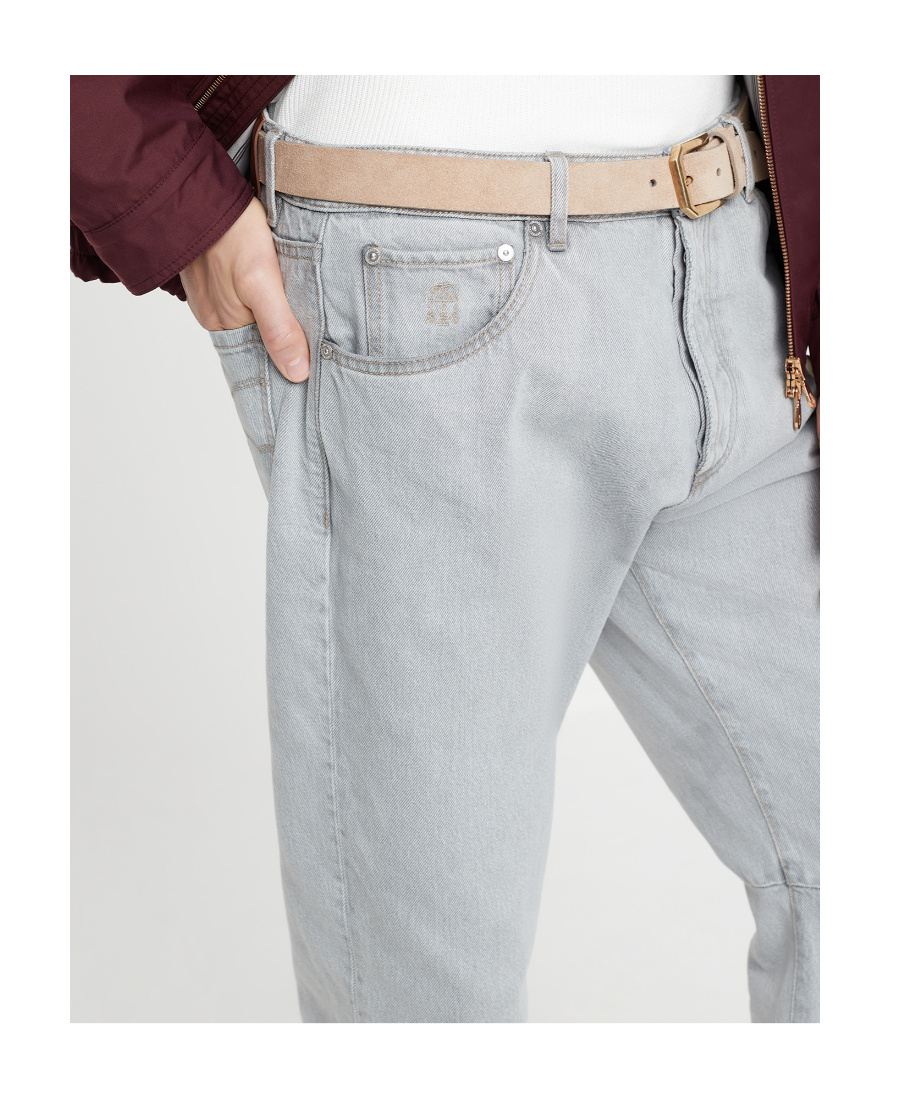 Brunello Cucinelli Logo Detailed Slim Jeans In Gray