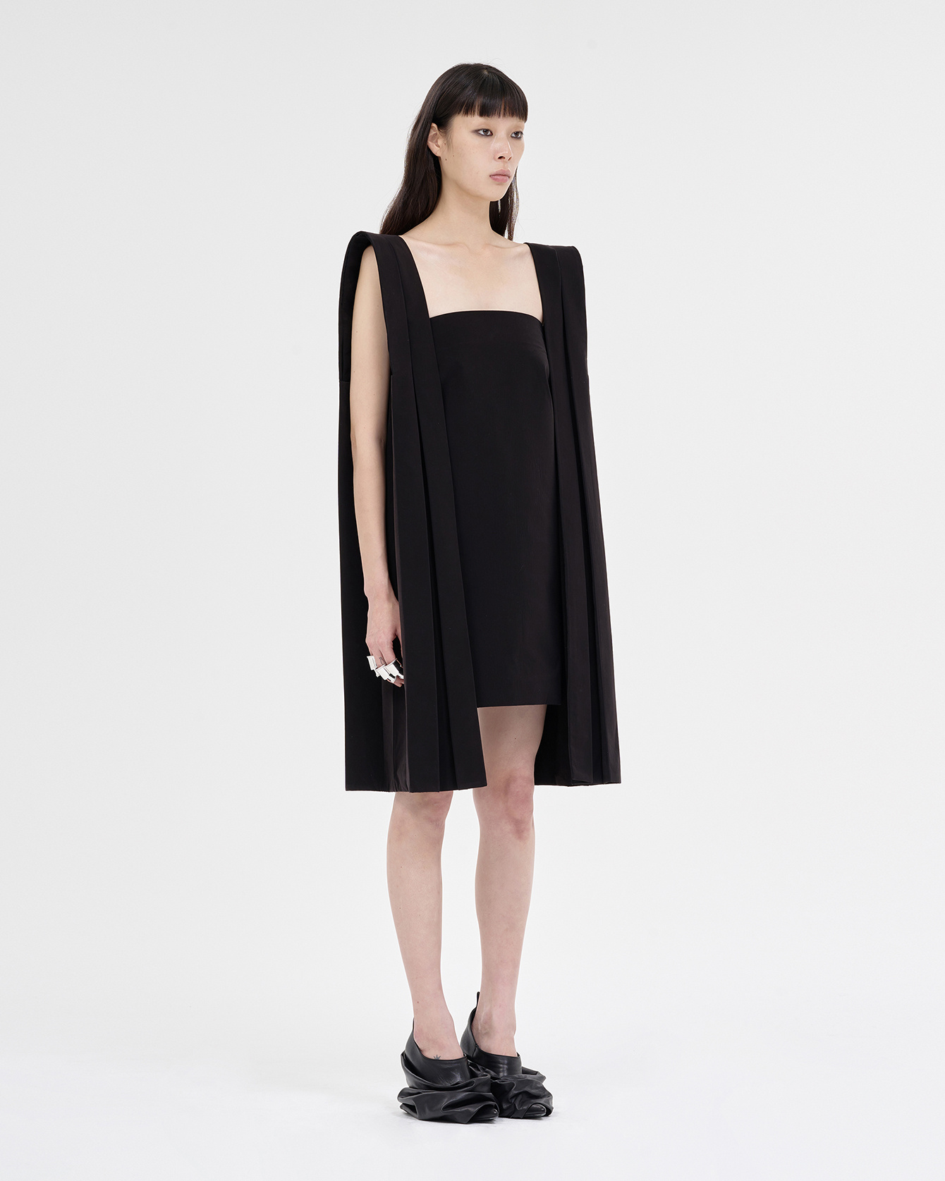 We11 Done Pleat-detail Sleeveless Minidress In Black