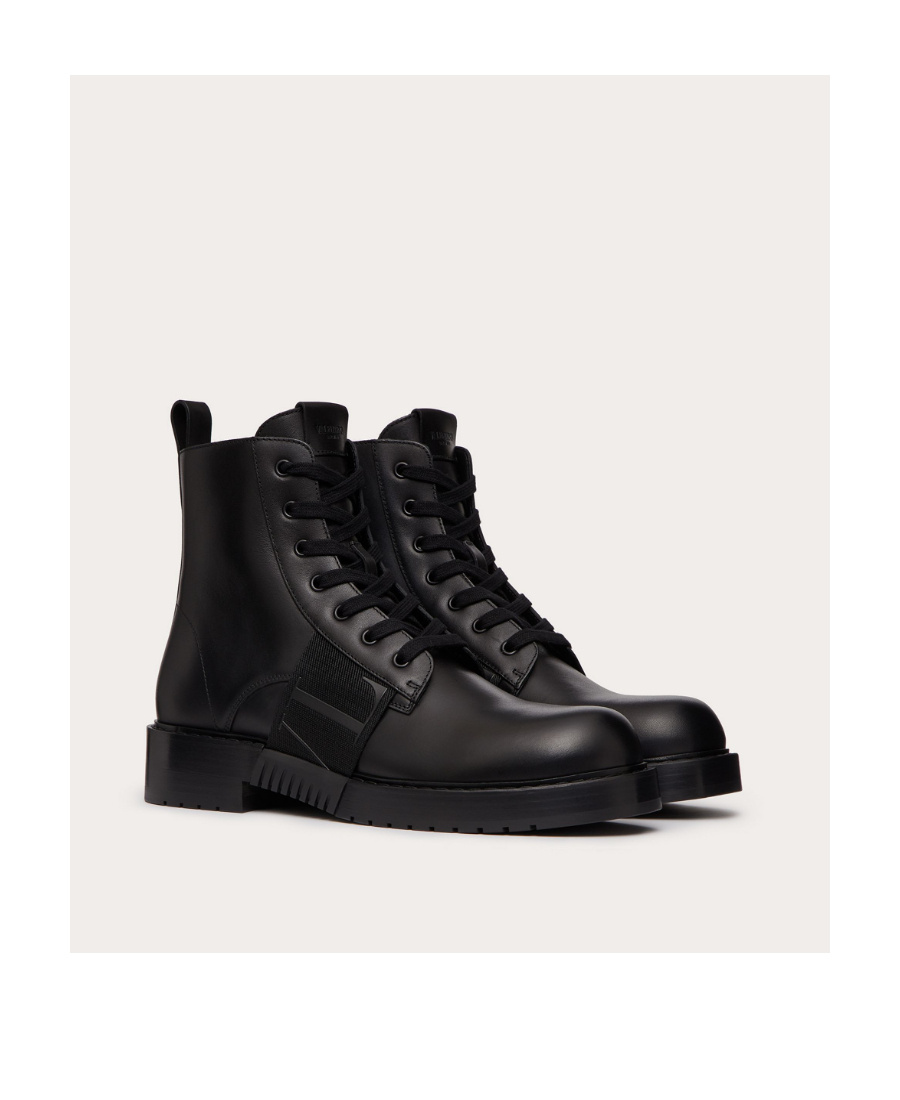 Valentino Vl7n City Combat Boots In Black