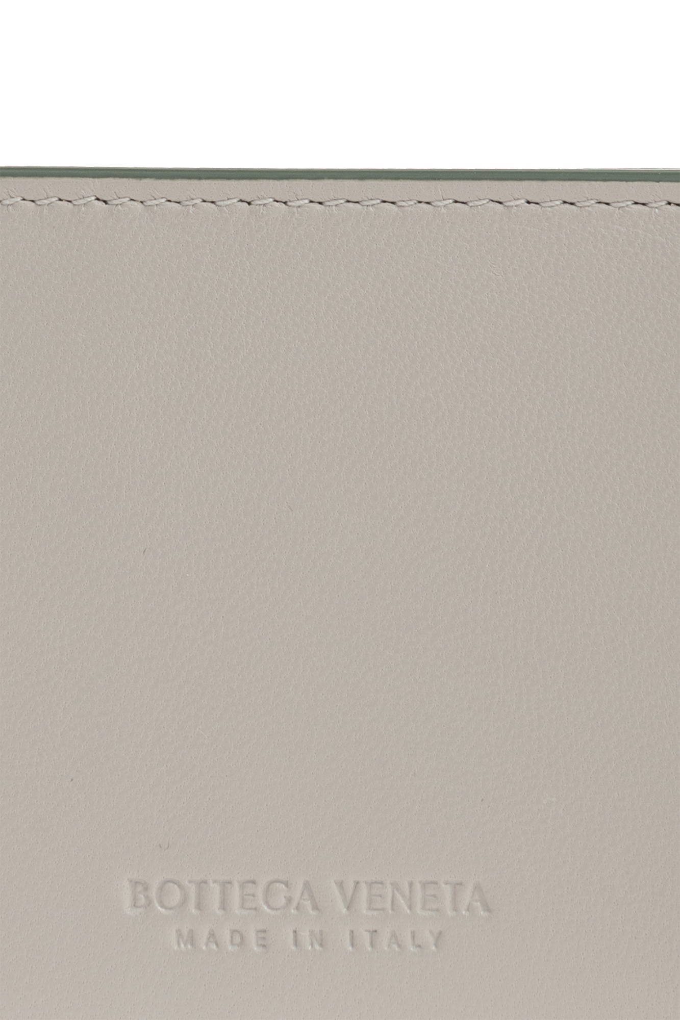 Bottega Veneta Cassette Cardholder In Intreccio Leather In Gray