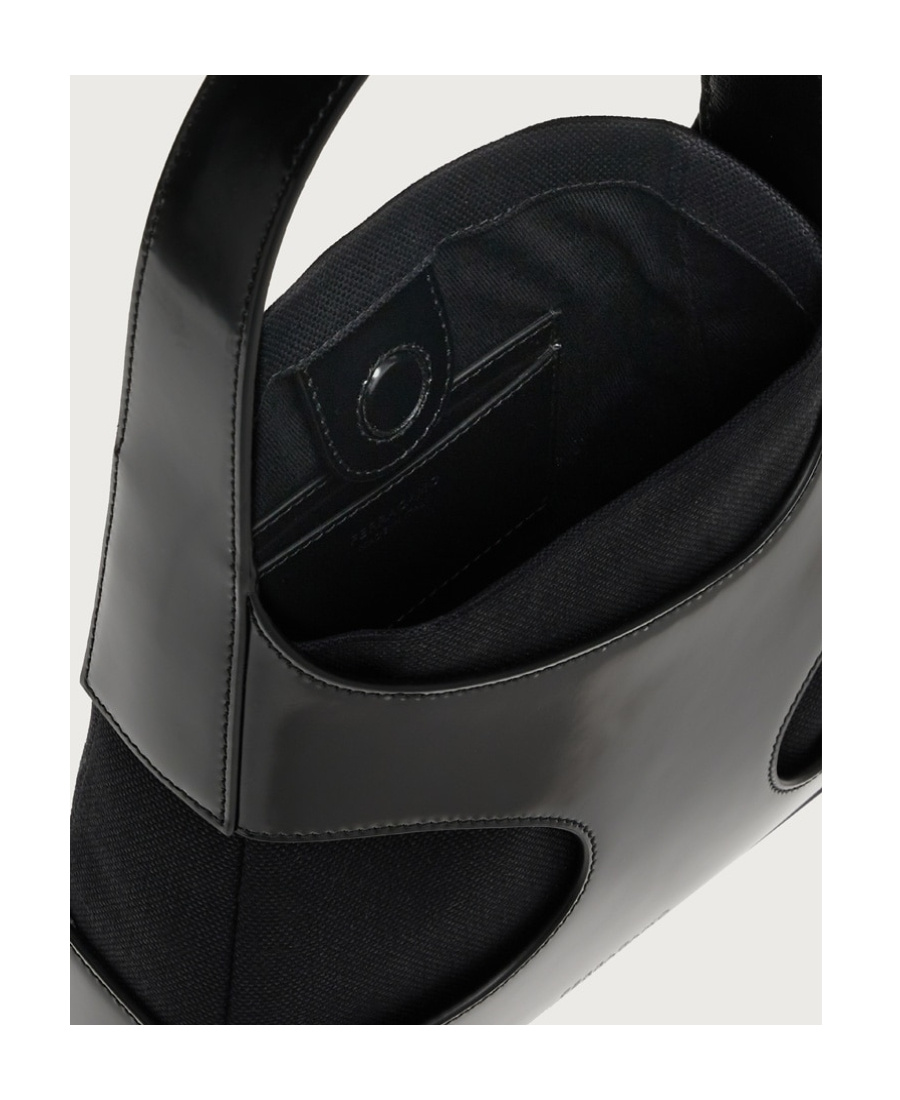Ferragamo Cut-out Leather Shoulder Bag In Black