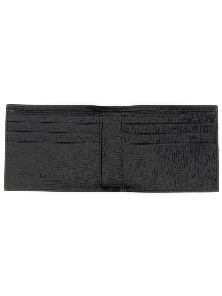 Ferragamo Salvatore Logo Plaque Bi-fold Wallet In Black