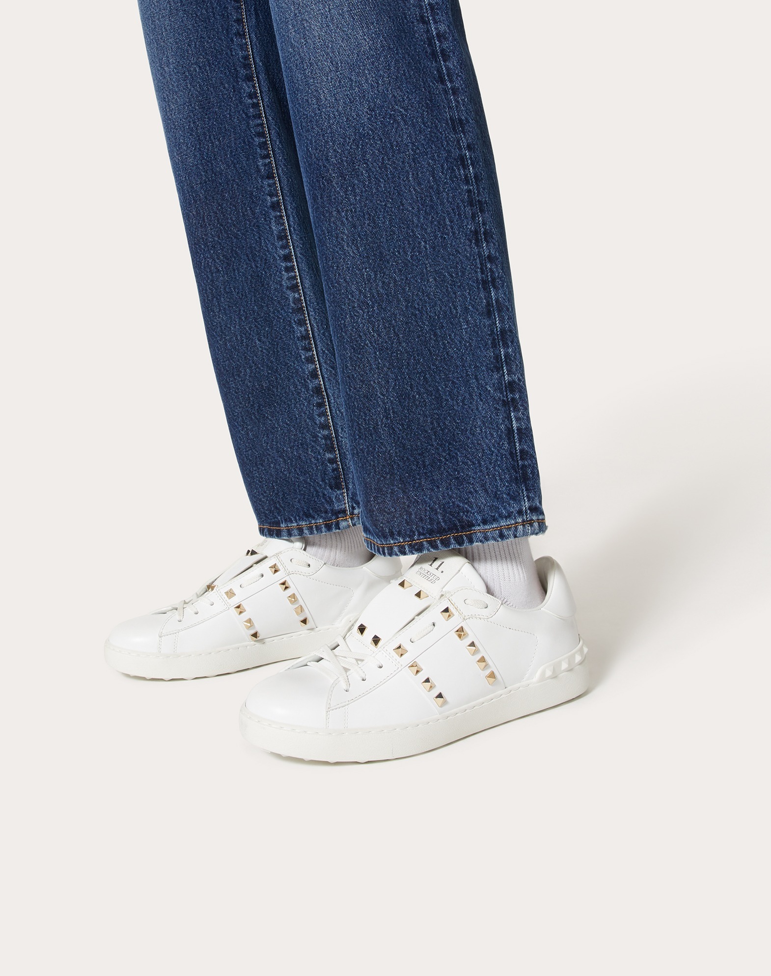 Valentino Garavani Valentino Rockstud Untitled Leather Sneaker In White