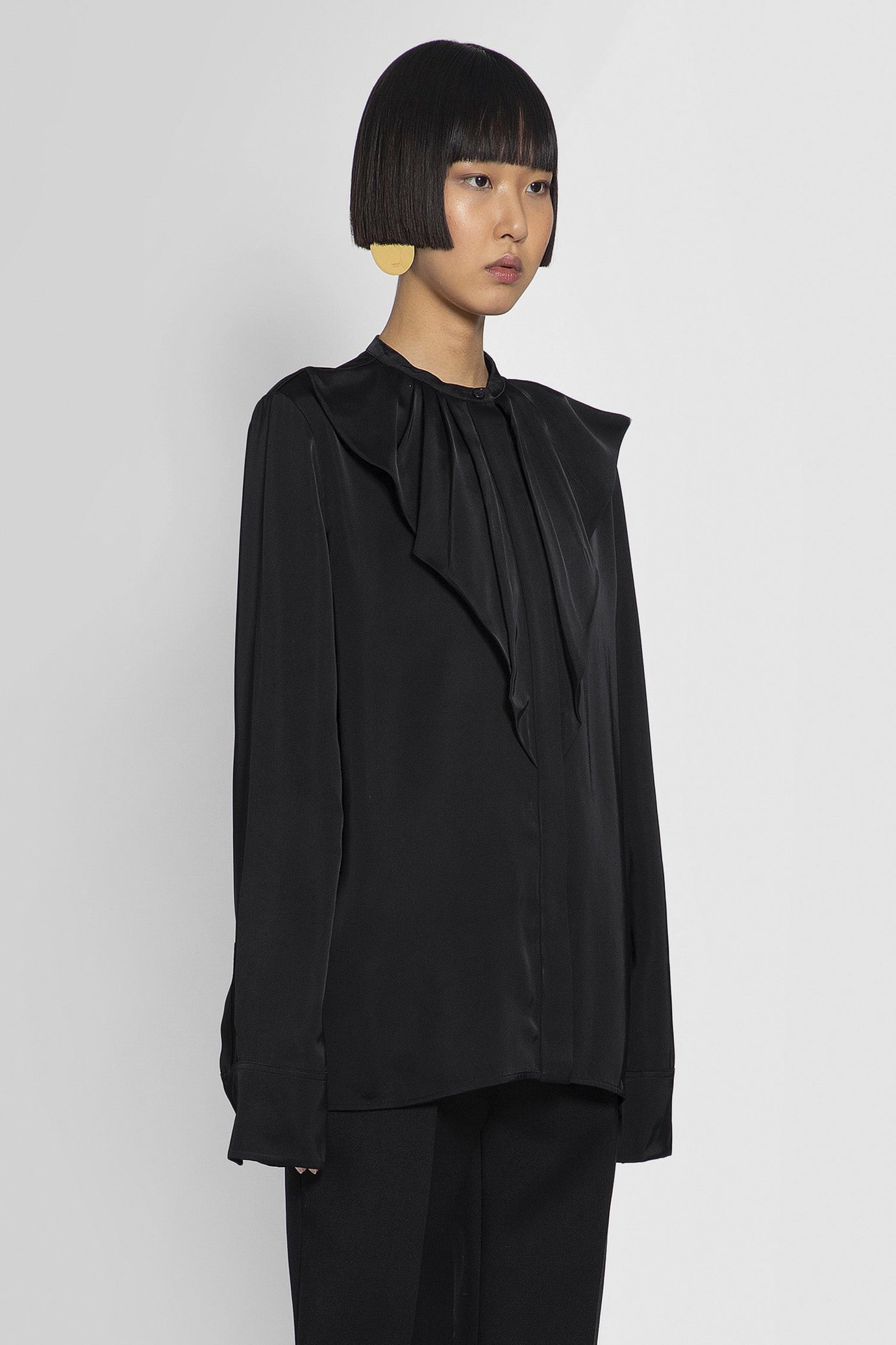 Jil Sander Ruffled Long-sleeve Blouse In Black