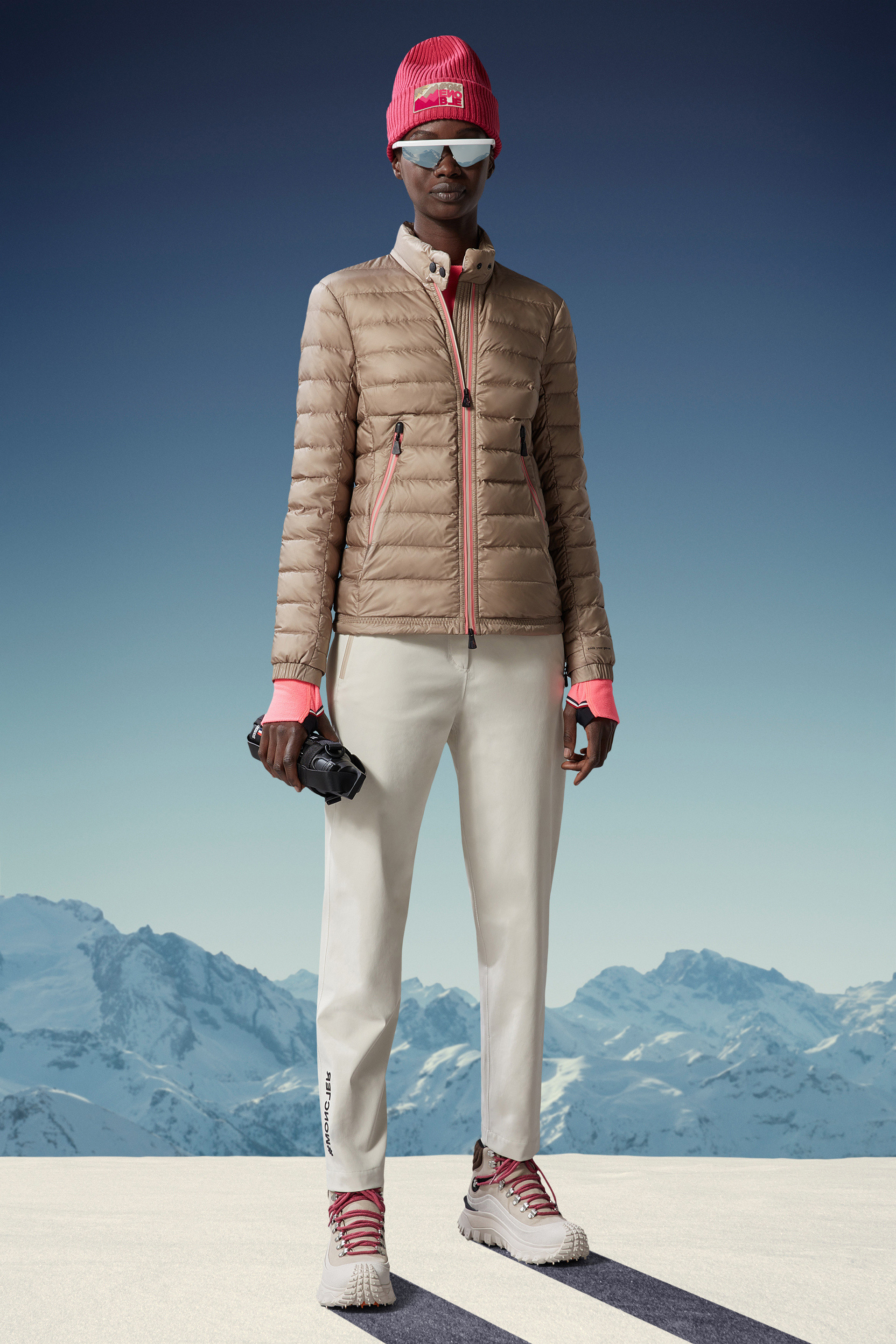 Moncler Walibi Quilted Puffer Jacket In Multicolor