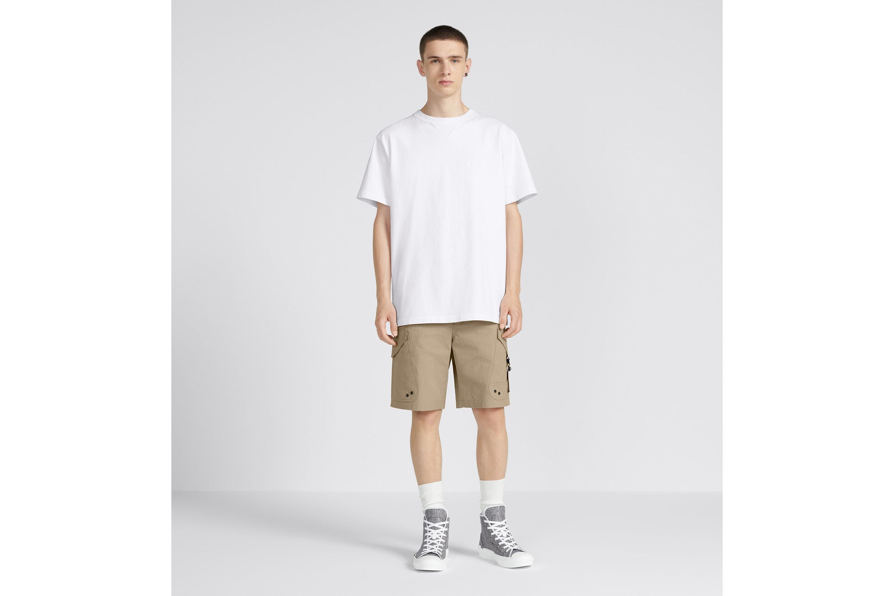 Dior Logo Shorts In Nude