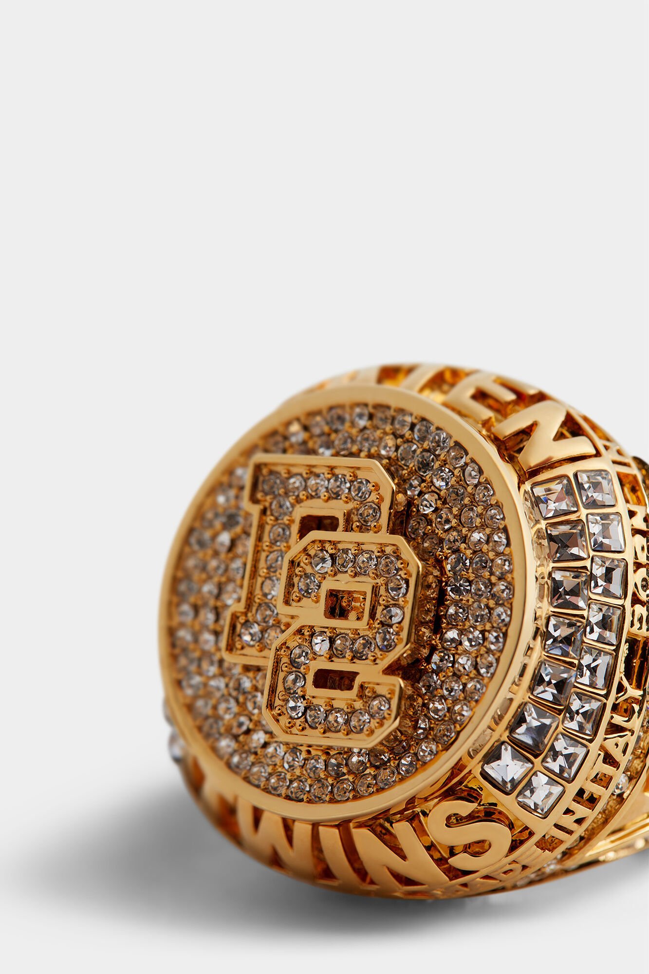 DSQUARED2 ENGRAVED CRYSTAL-EMBELLISHED RING