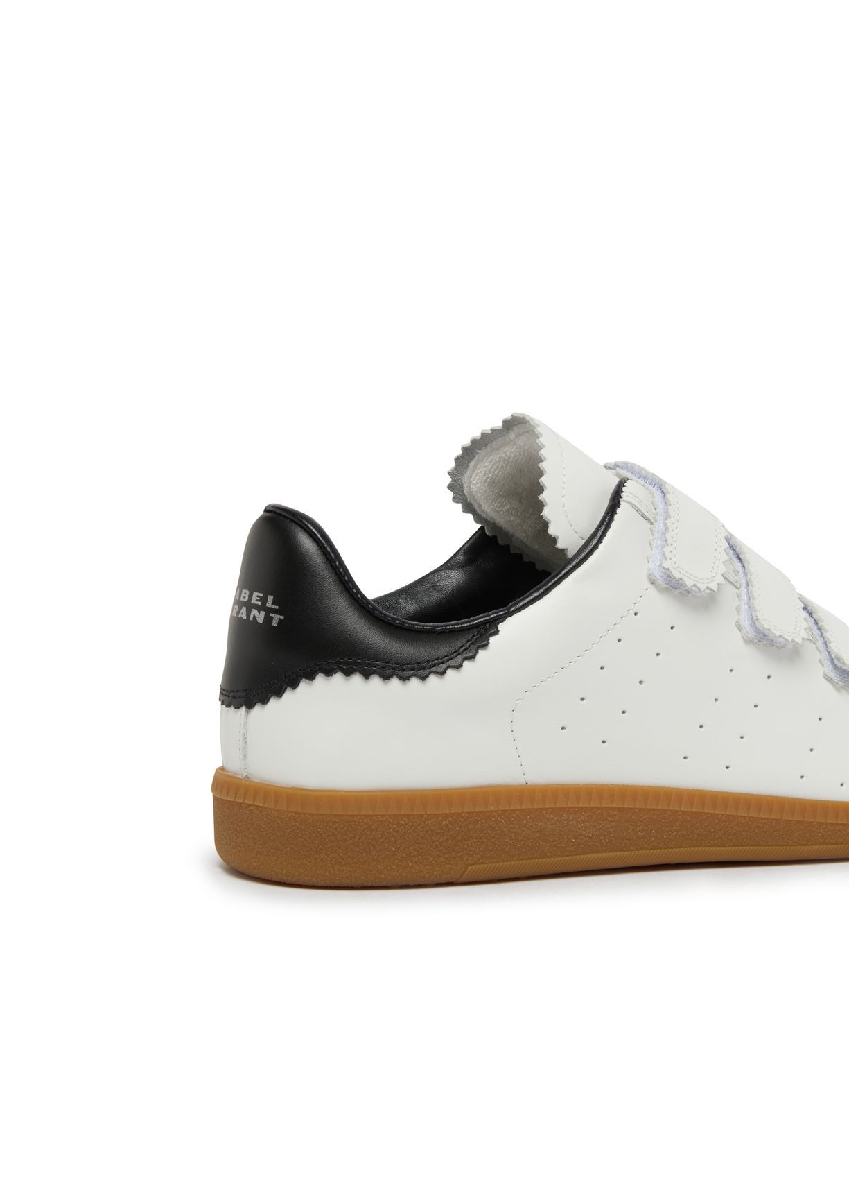 Shop Isabel Marant Round Toe Low-top Casual Shoes In White