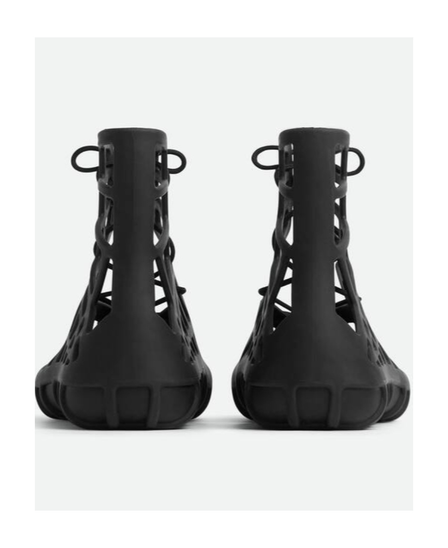 Bottega Veneta Atlas Strap-up Sandals In Black