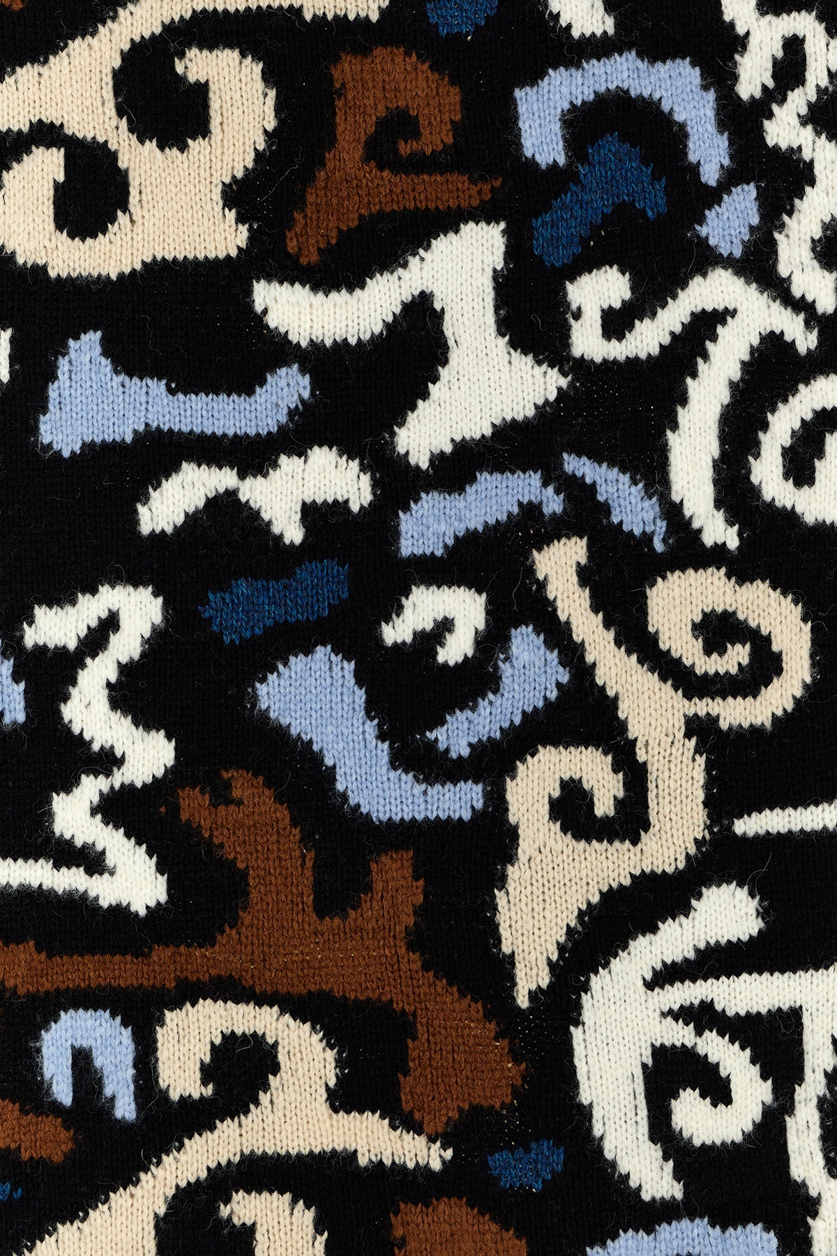 Shop Ermanno Scervino Patterned-jacquard Scarf In Black