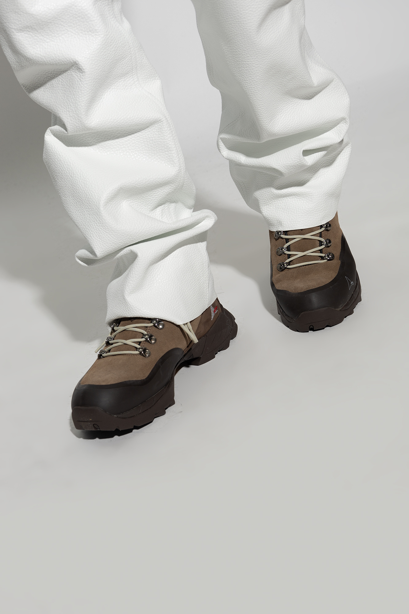 Roa Lace Up High Upper Board Shoes In Black