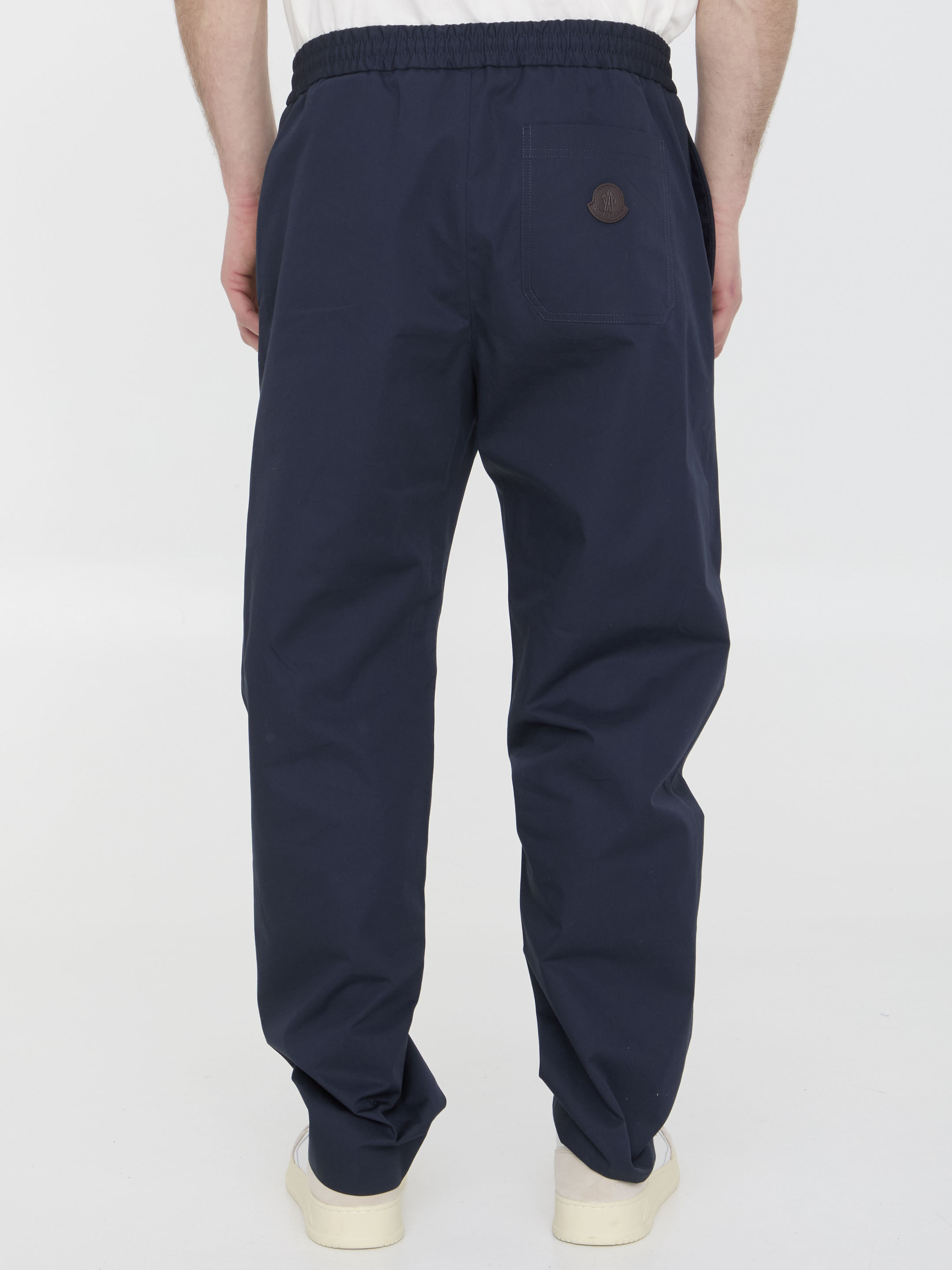 Moncler Logo-appliqué Gabardine Track Pants In Black