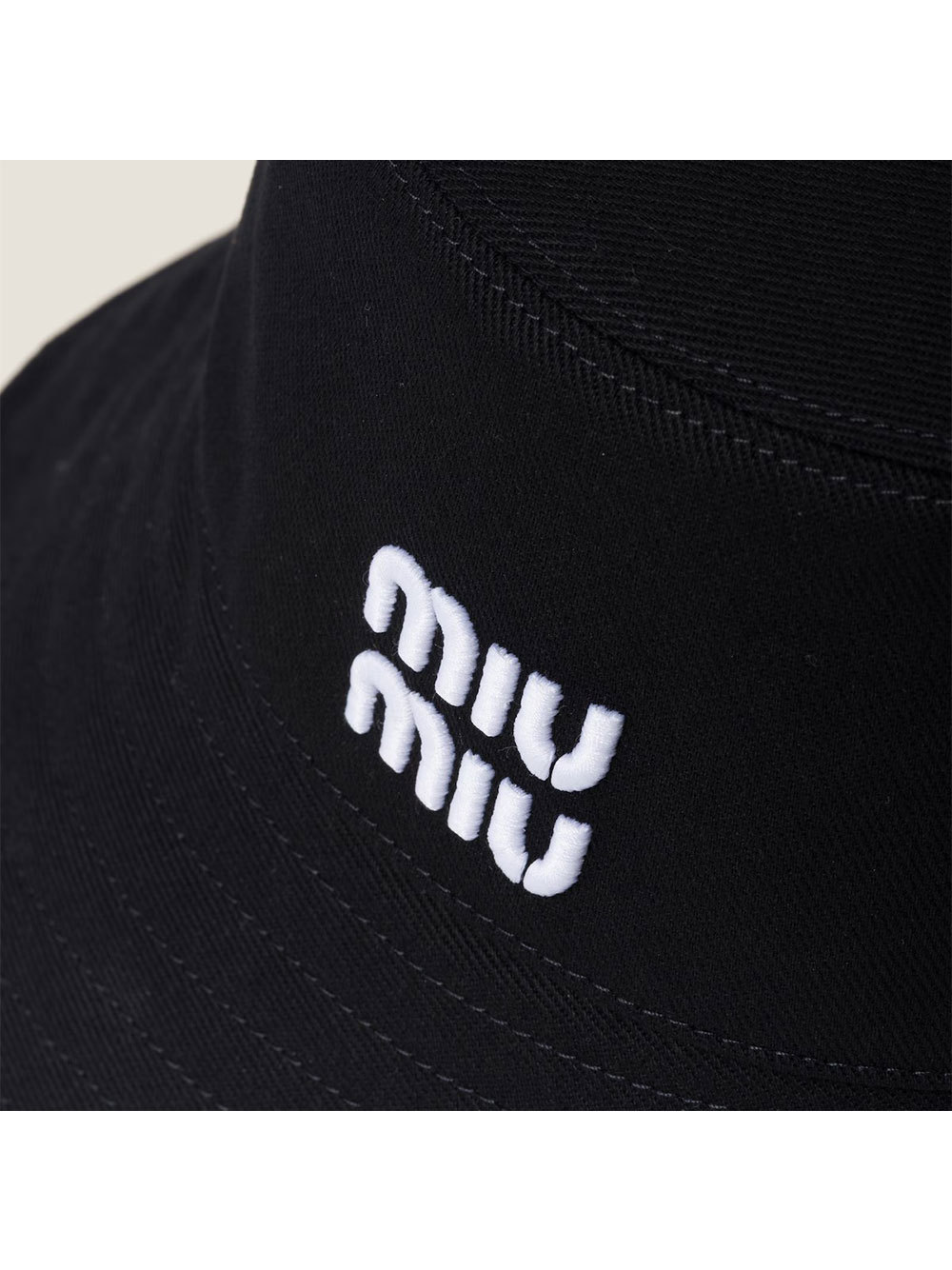 Miu Miu Logo Hat In Black