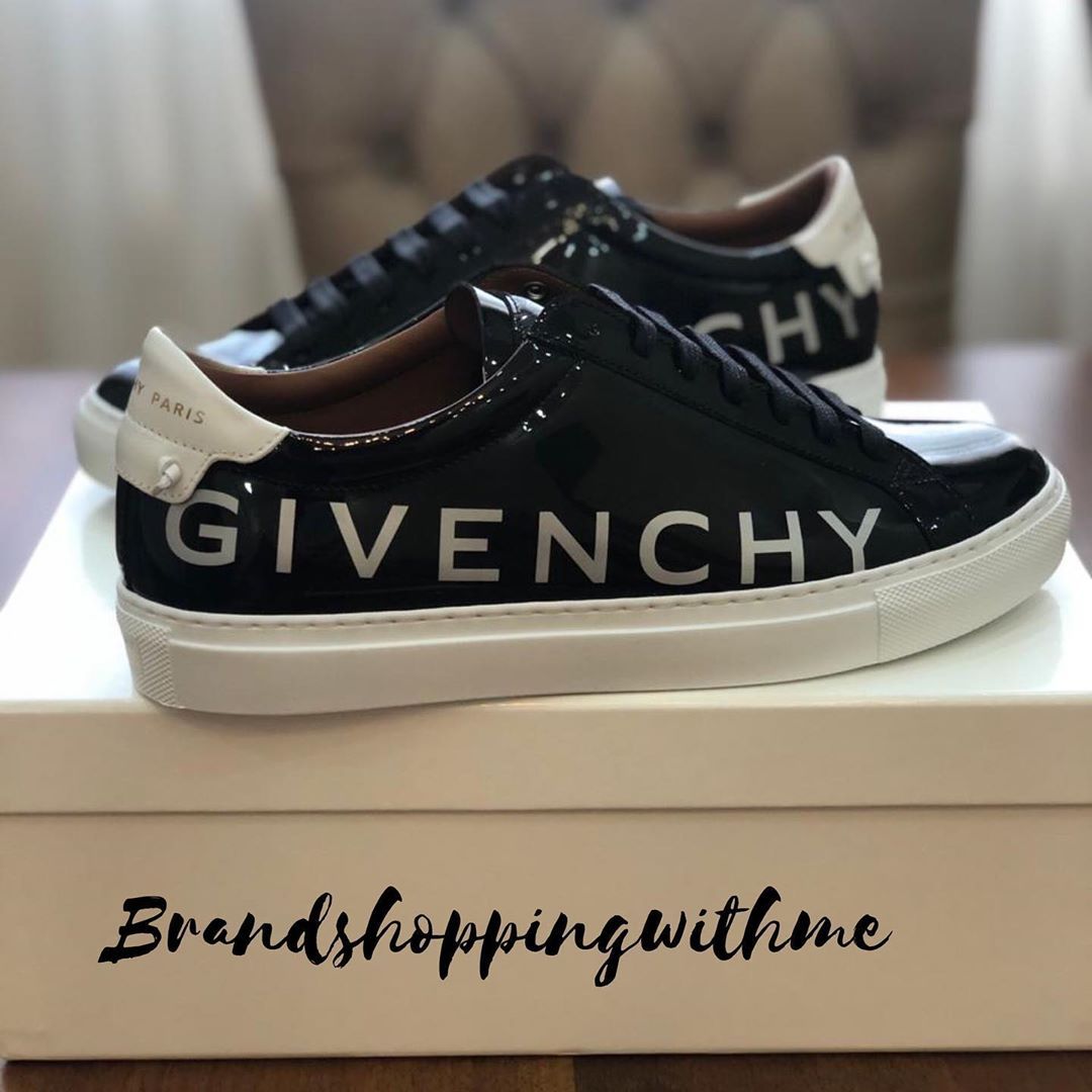 Givenchy Urban Street Logo-print Sneakers In Black