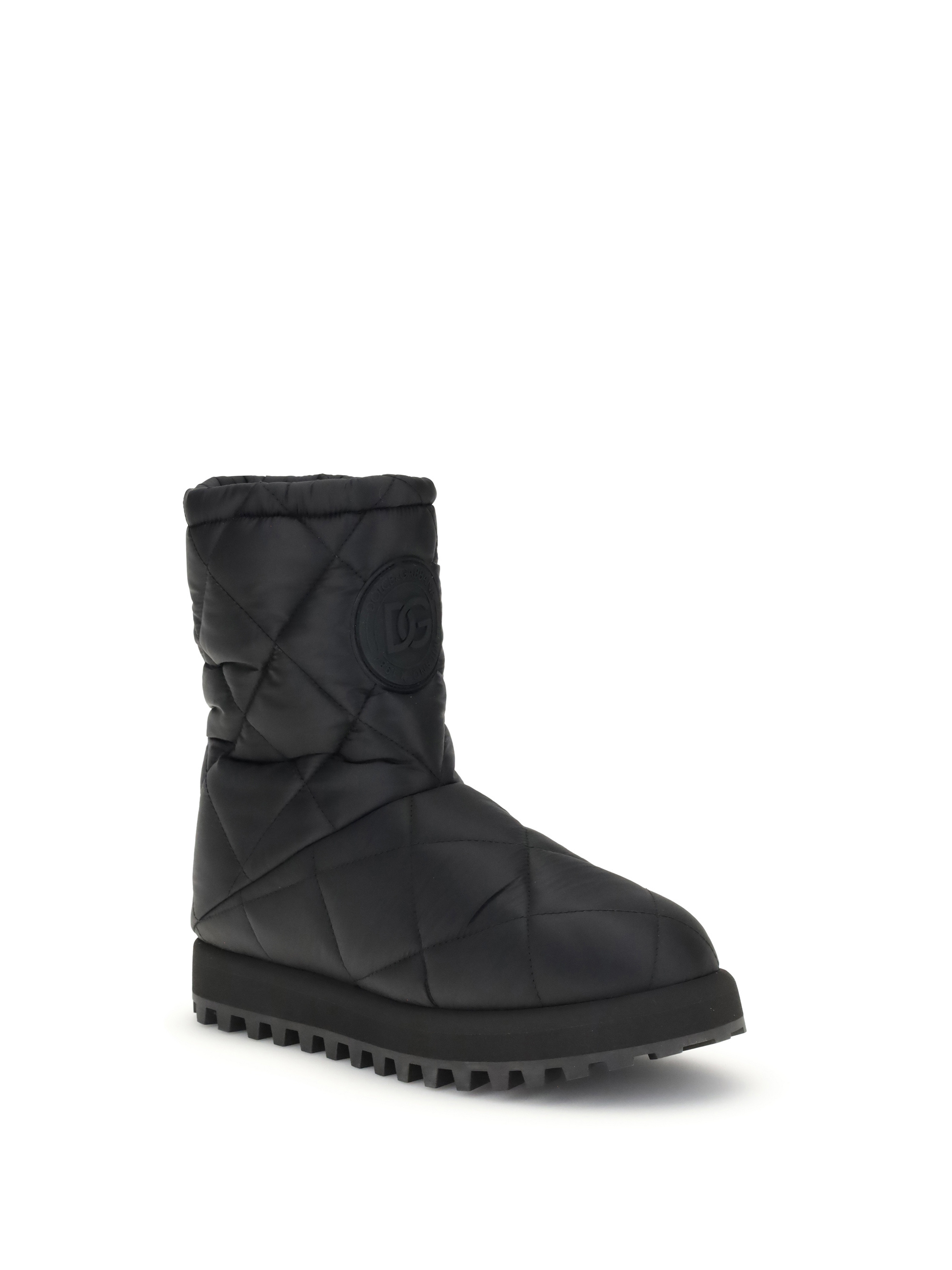 Dolce & Gabbana Quilted Ankle Boots In Black