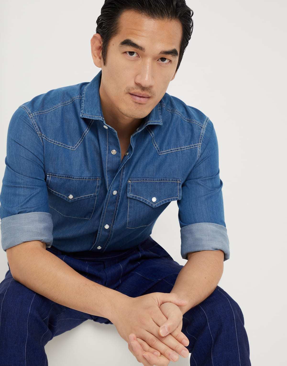 Brunello Cucinelli Men Easy Fit Shirt In Light Denim With Press Studs In Blue