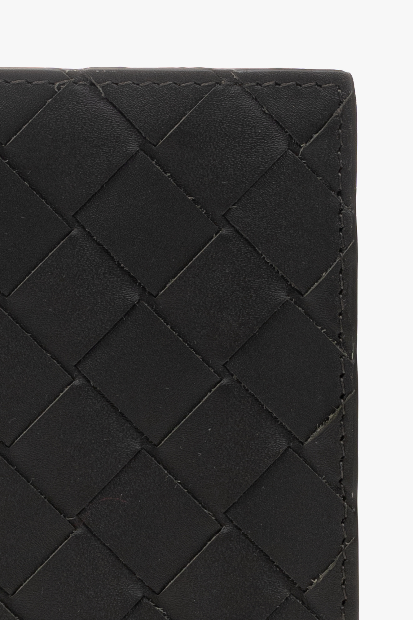 Bottega Veneta Intrecciato Medium Bi-fold Wallet With L-zip In Black