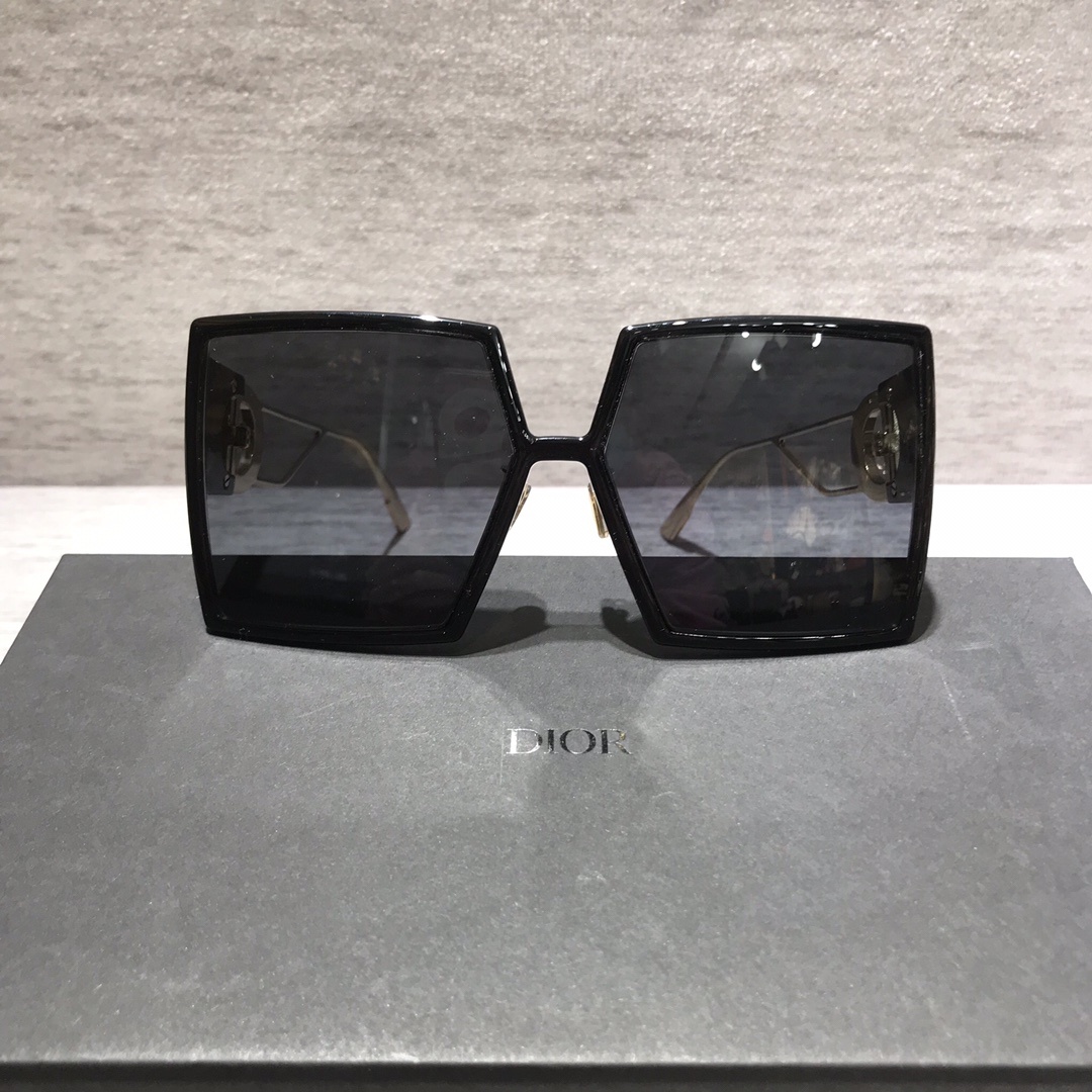 Dior Eyewear Oversized-fit Sunglasses In Gray