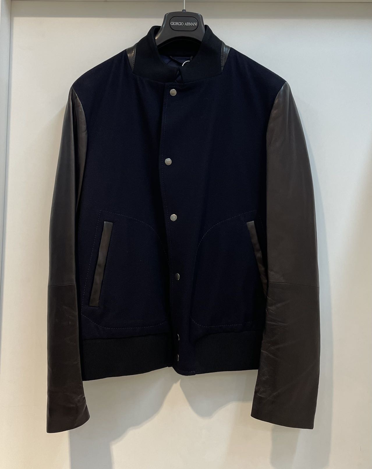 Giorgio Armani Long-sleeved Casual Jacket In Black