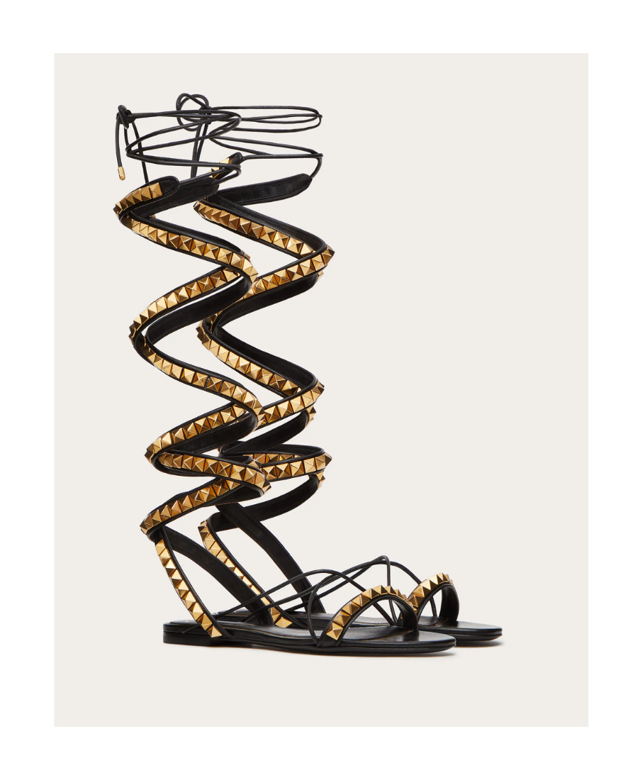 Valentino No Limit Rivet Flat Sandals In Black
