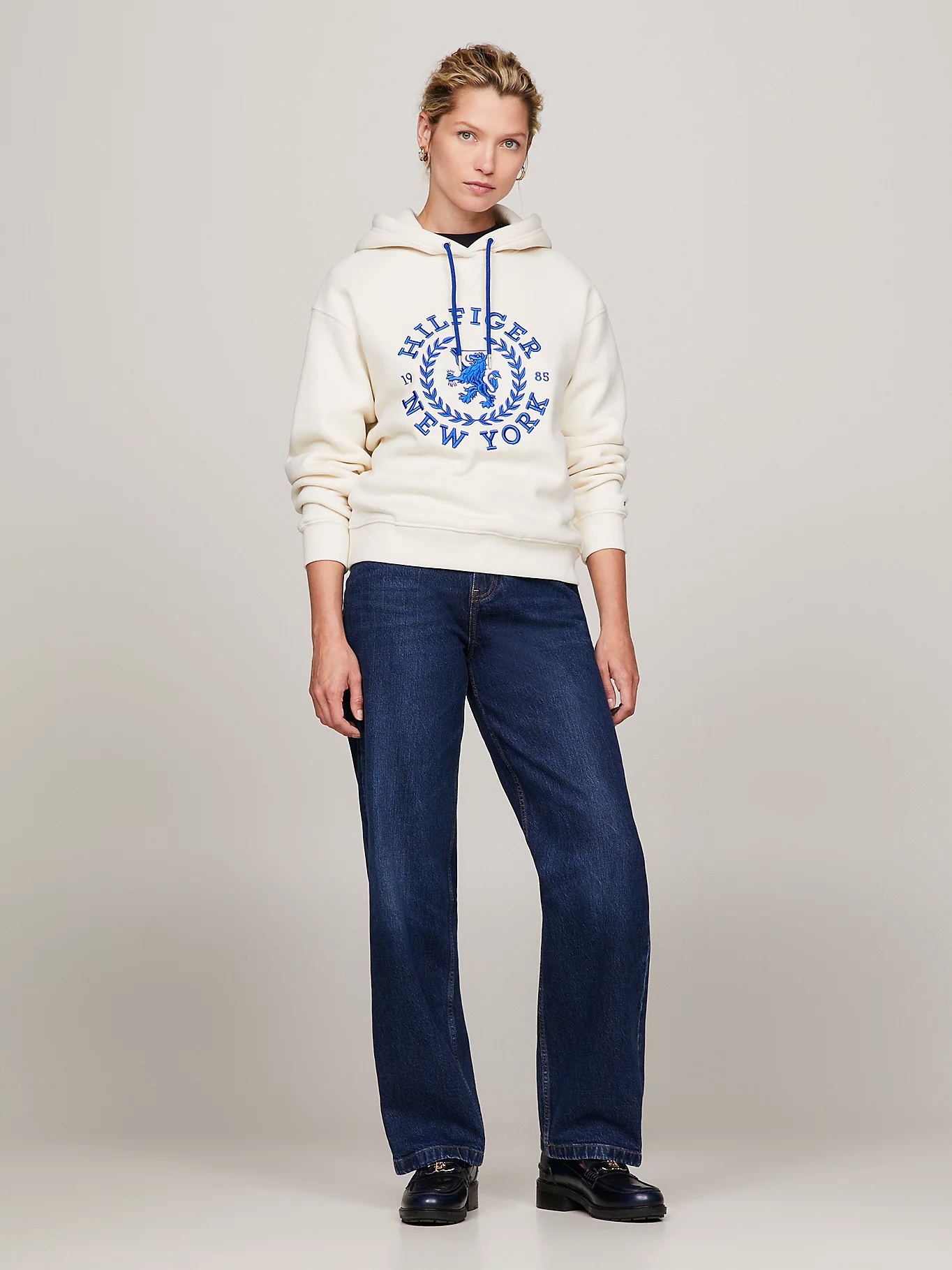 Shop Tommy Hilfiger Long-sleeved Hooded Sweater In White