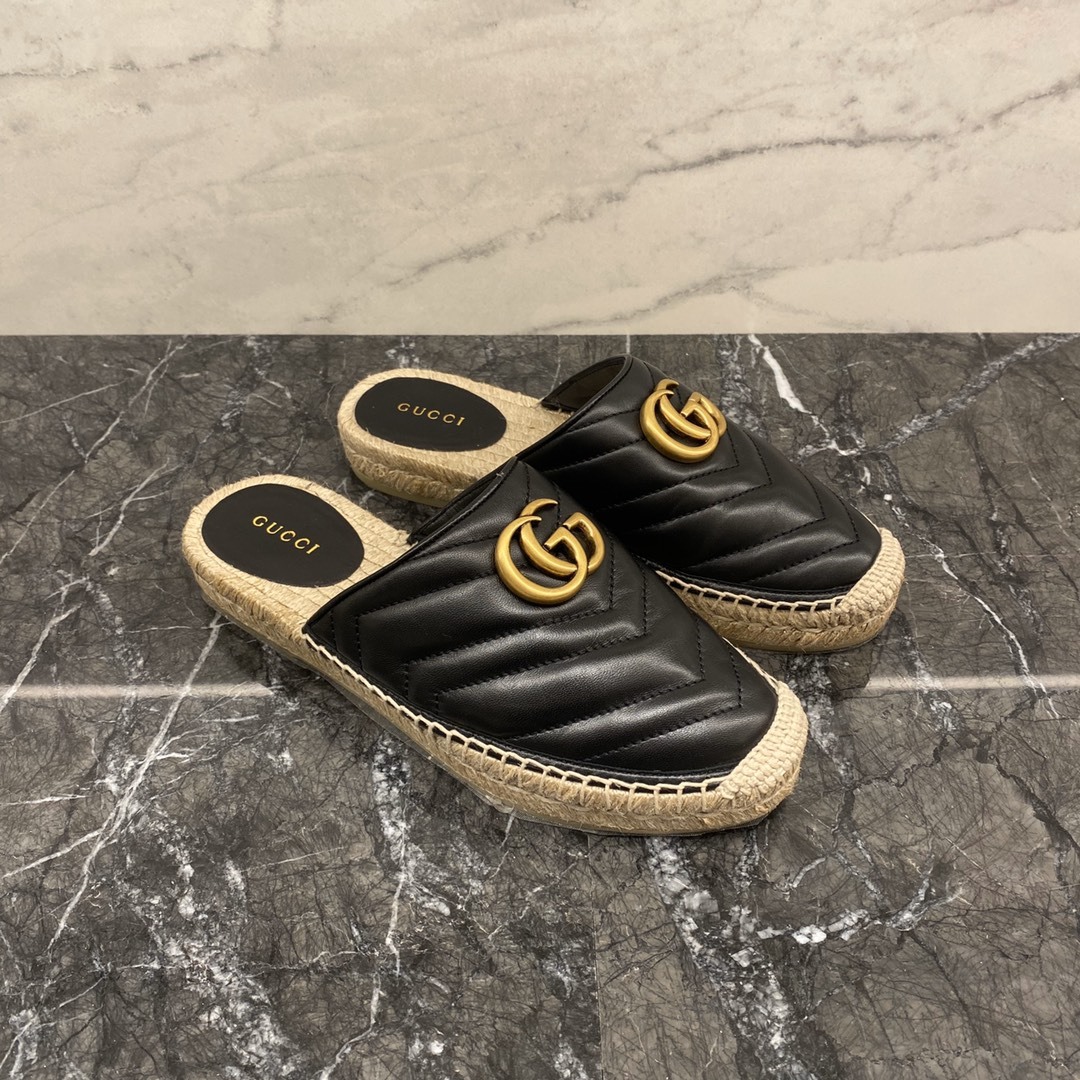 GUCCI LEATHER ESPADRILLE WITH DOUBLE G