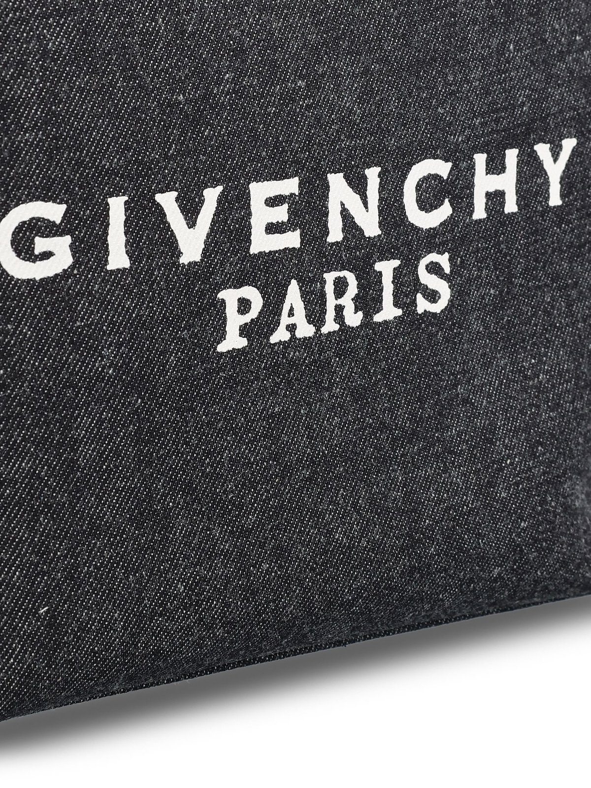 Givenchy Paris Logo Printed Zipped Clutch Bag In Black