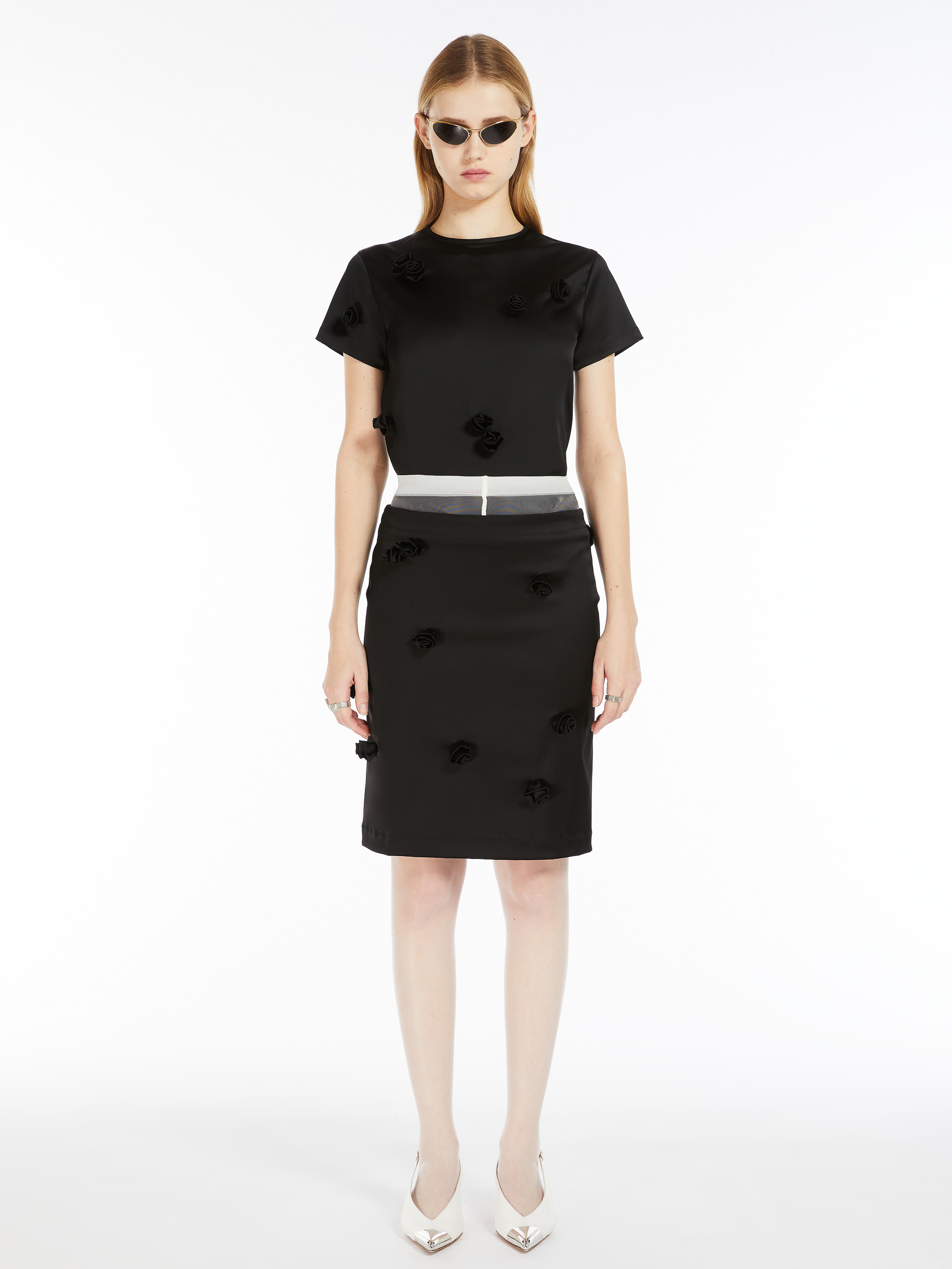 Sportmax Mendoza T-shirt Floral Appliqué In Black