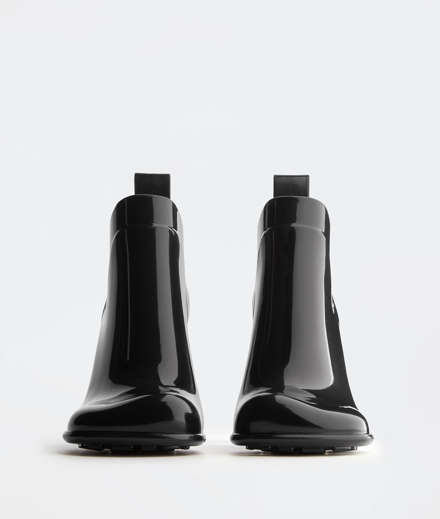 Bottega Veneta Shine Square Toe Ankle Boots In Black
