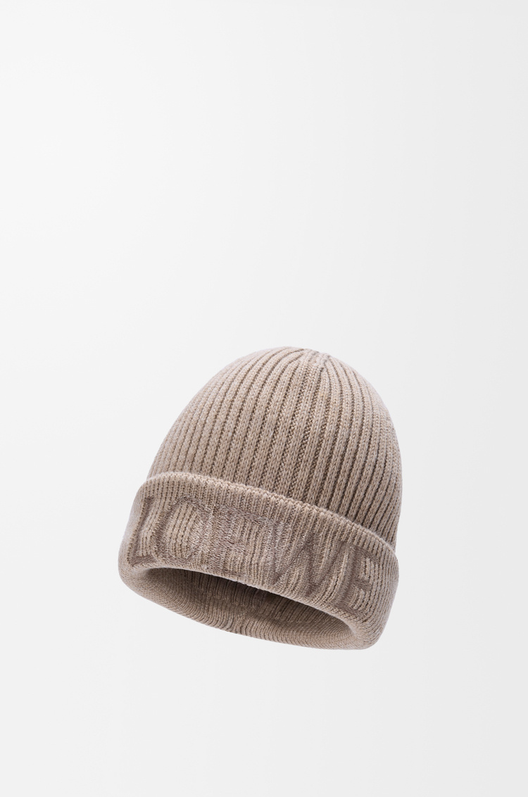Loewe Logo Embroidered Ribbed-knit Beanie In Brown