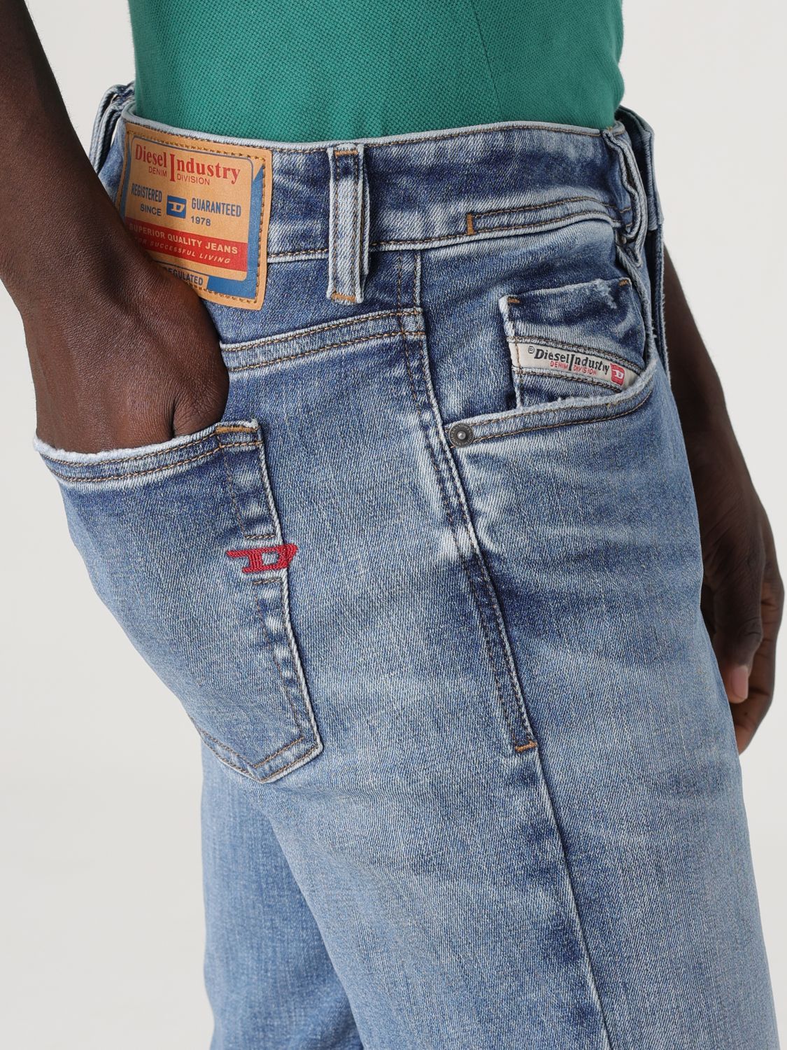 DIESEL DIESEL 1979 SLEENKER LOGO-PATCH SKINNY JEANS