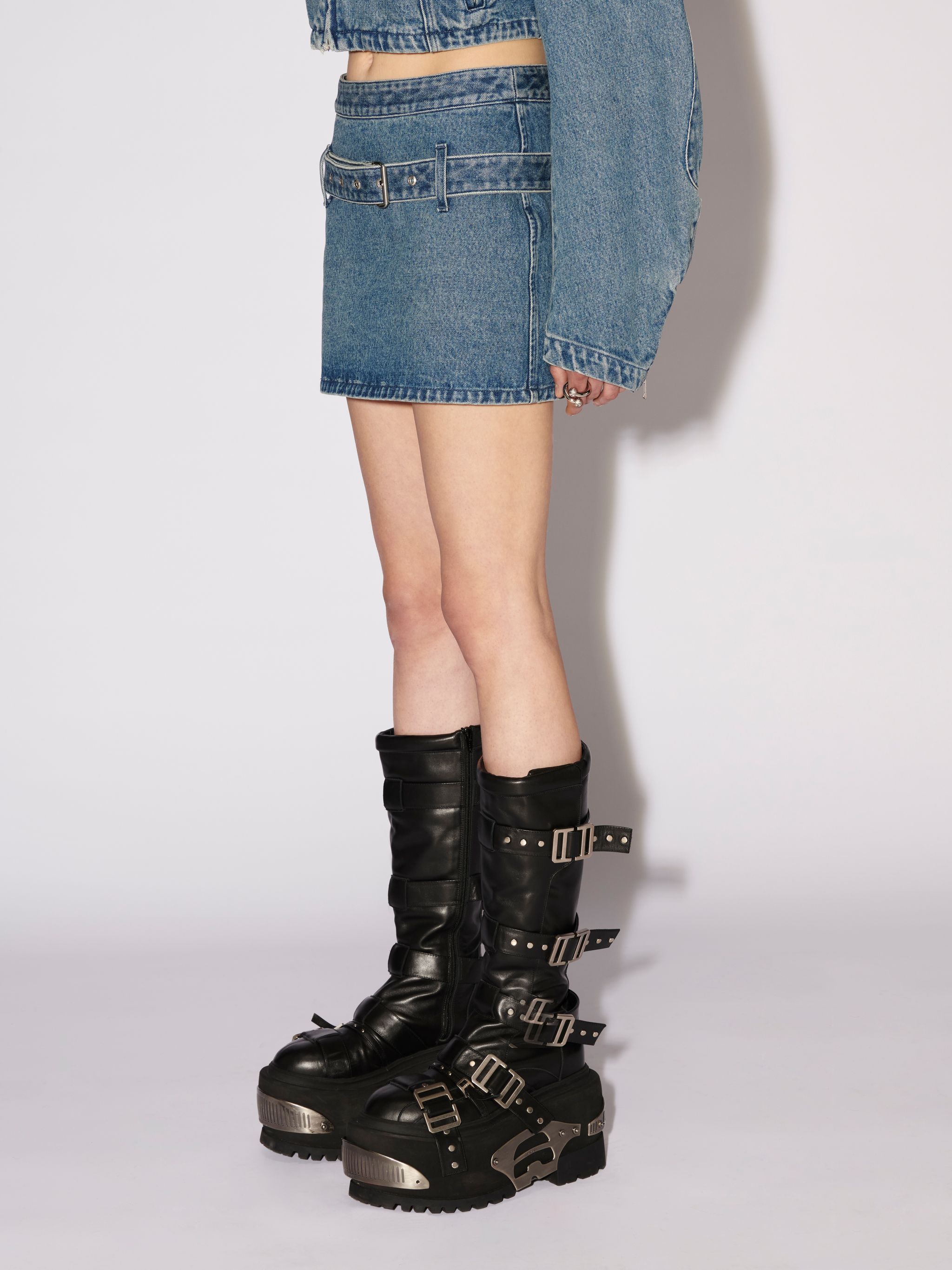 AMBUSH BELTED DENIM MINISKIRT