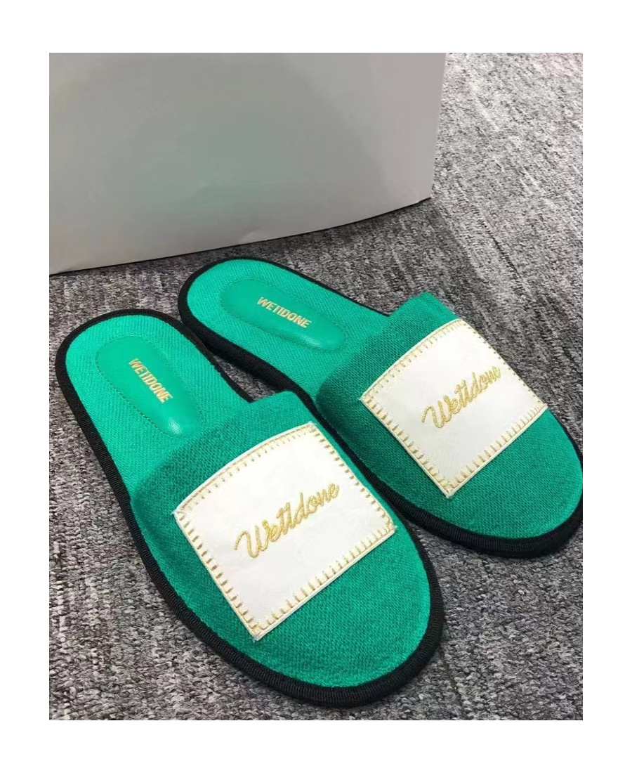 We11 Done Logo Flip-flops In Green