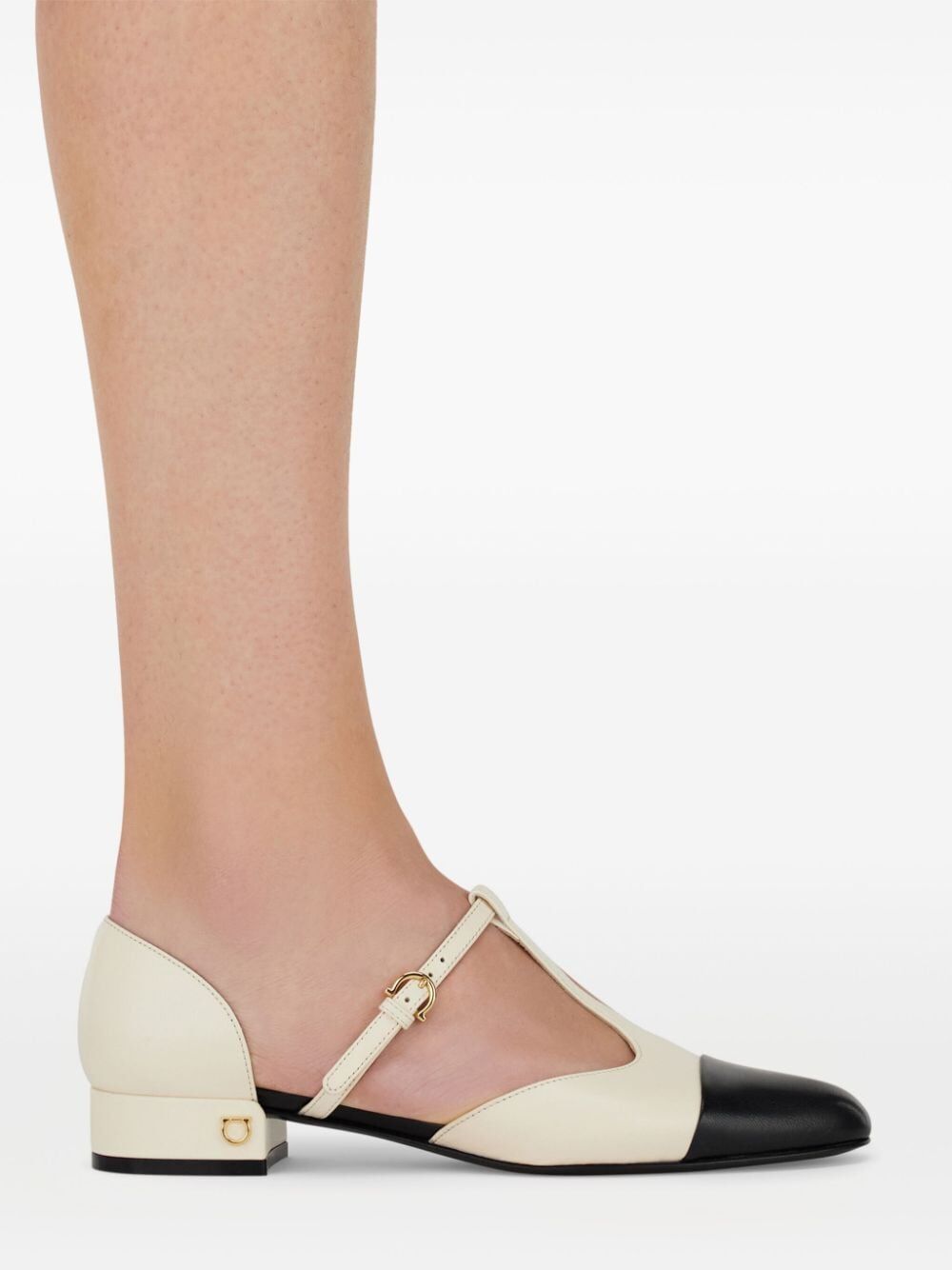 Ferragamo Linette Bicolor T-strap Ballerina Flats In Nude