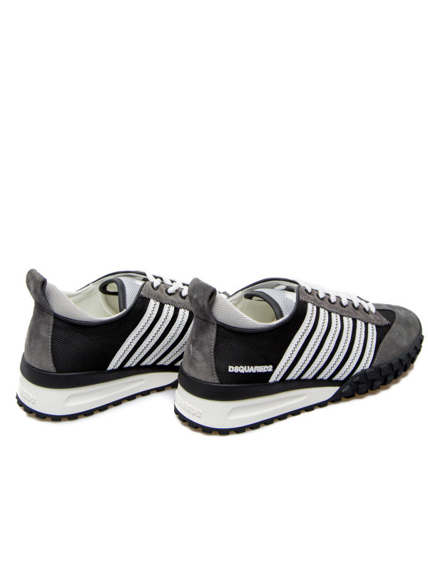 Dsquared2 Side Stripe Detail Sneakers In Black