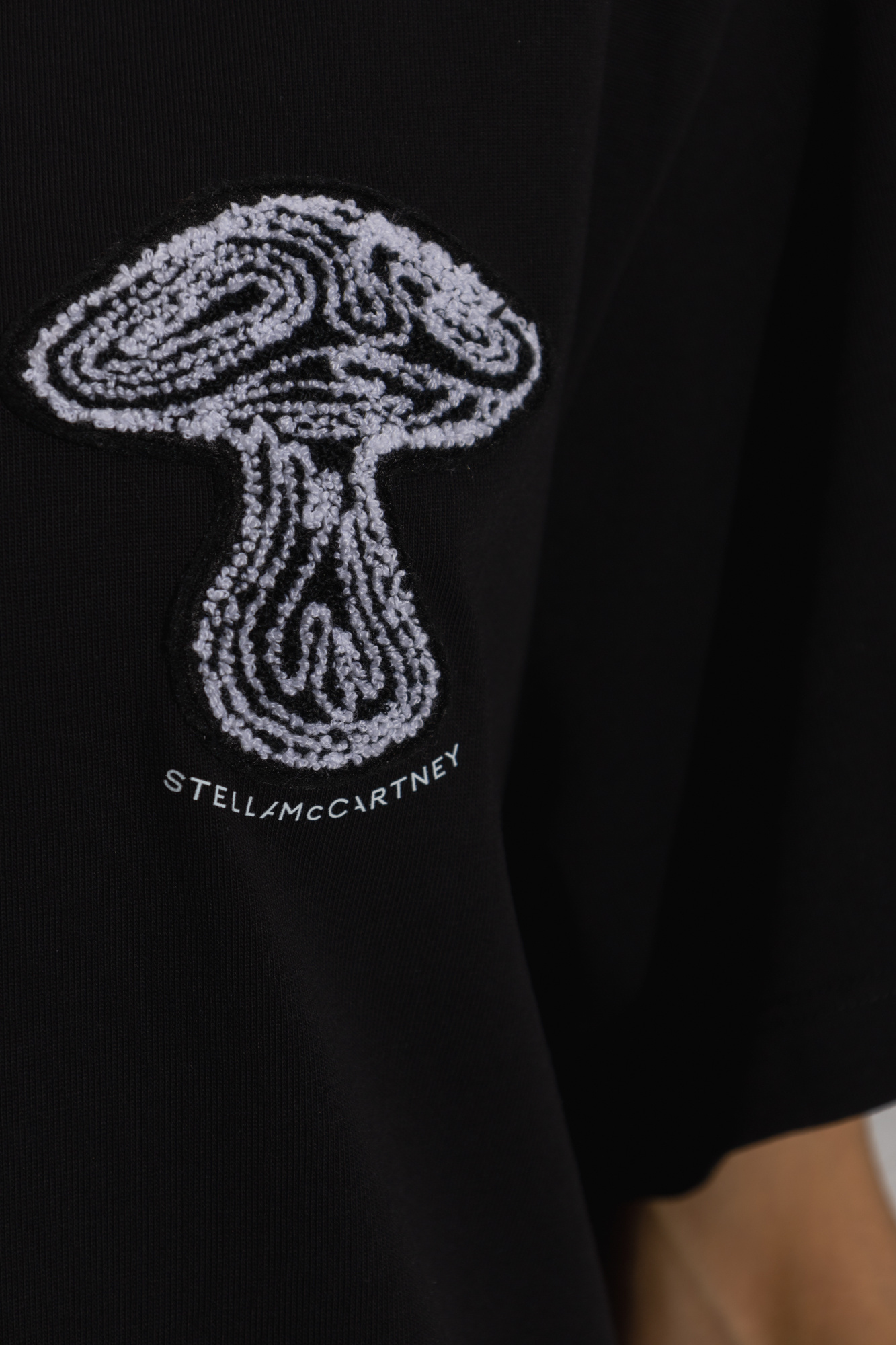 Stella Mccartney T-shirt With Round Neck And Short Sleeves In Black