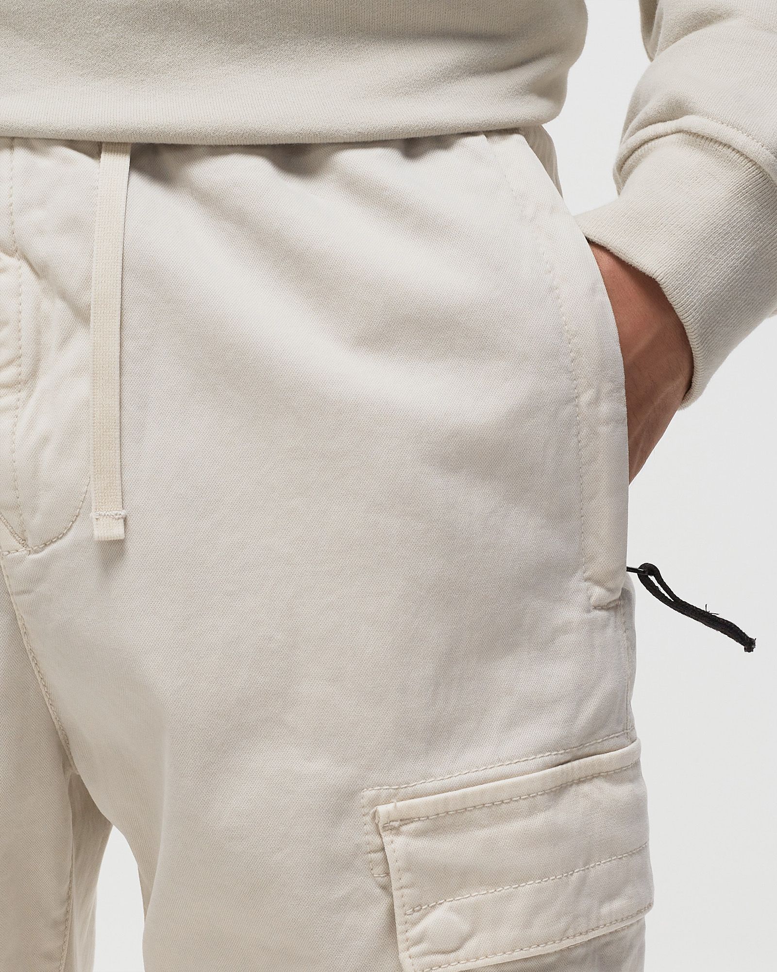 Stone Island Compass-motif Cargo Trousers In White