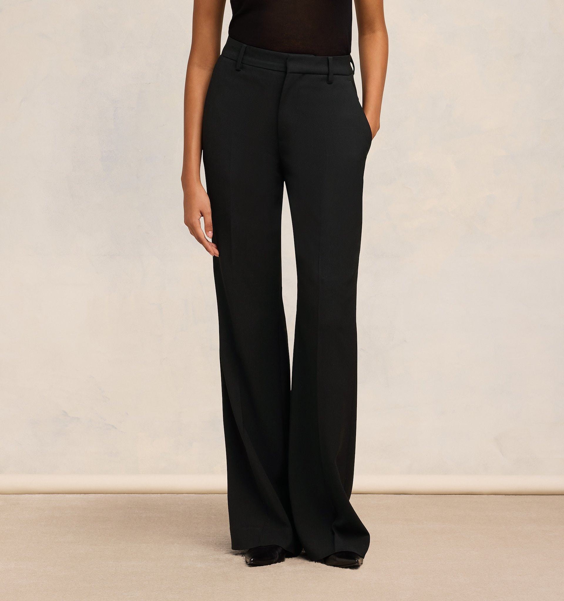 Ami Alexandre Mattiussi Ami Paris Pants In Black