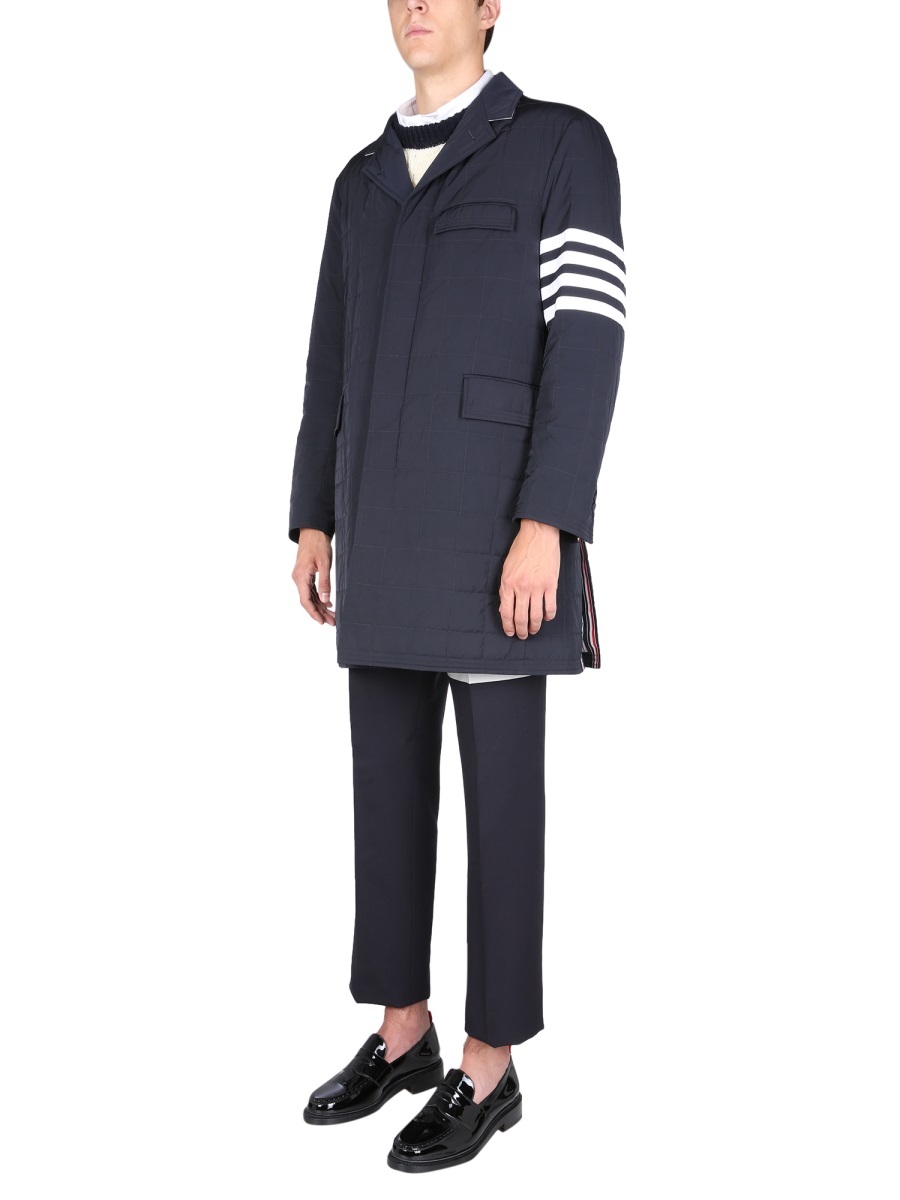 THOM BROWNE TB DOWNFILLED CHESTERFIELD 4BAR OVR CT B