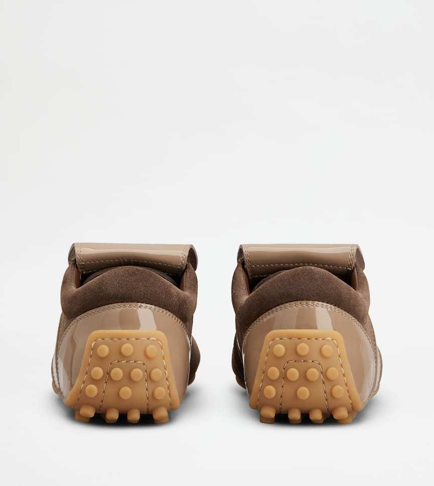 Tod's Panelled Sneakers In Brown