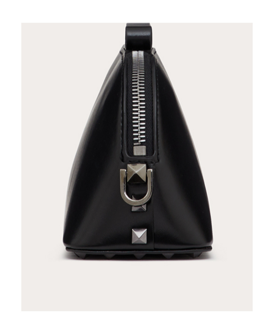 Valentino Rockstud Leather Clutch Bag In Black