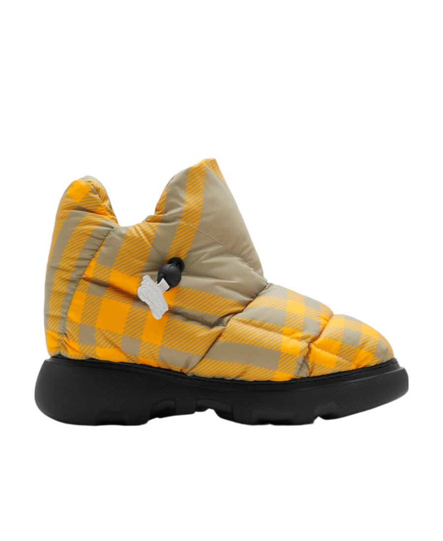 Burberry Check Pillow Padded Drawstring Snow Boots In Brown
