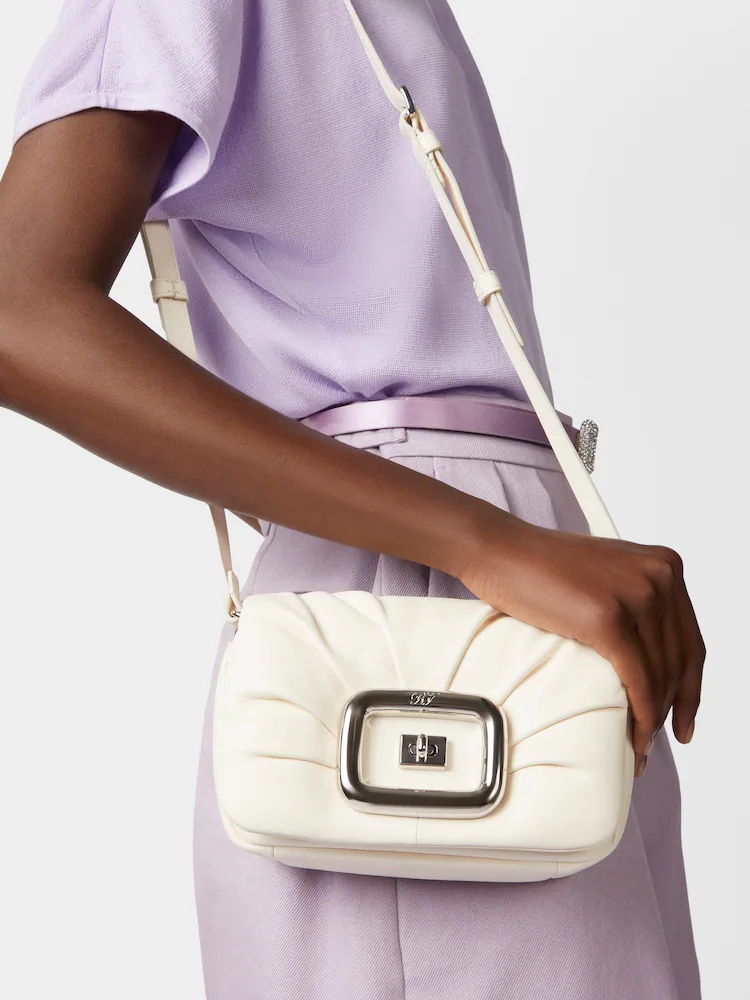 Roger Vivier Logo Engraved Foldover Top Shoulder Bag In Nude