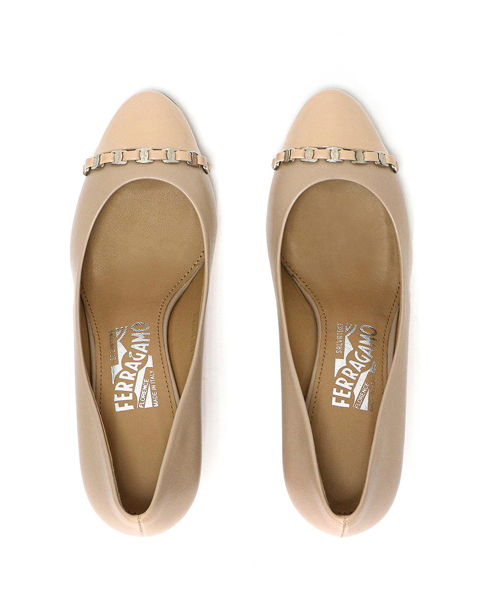 Ferragamo Round Head Heels In Nude