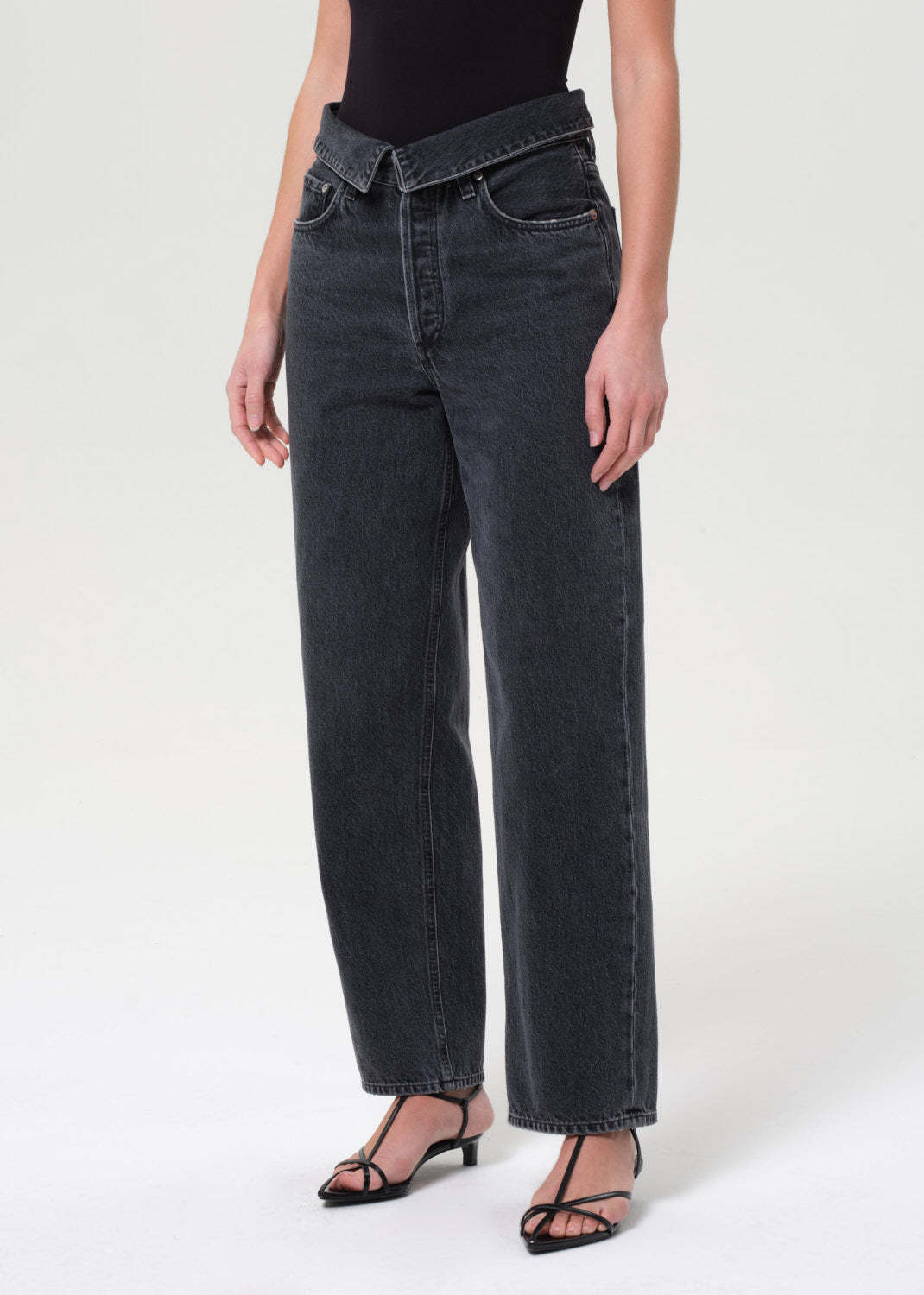 Agolde Echo High-rise Tapered-leg Jeans In Black