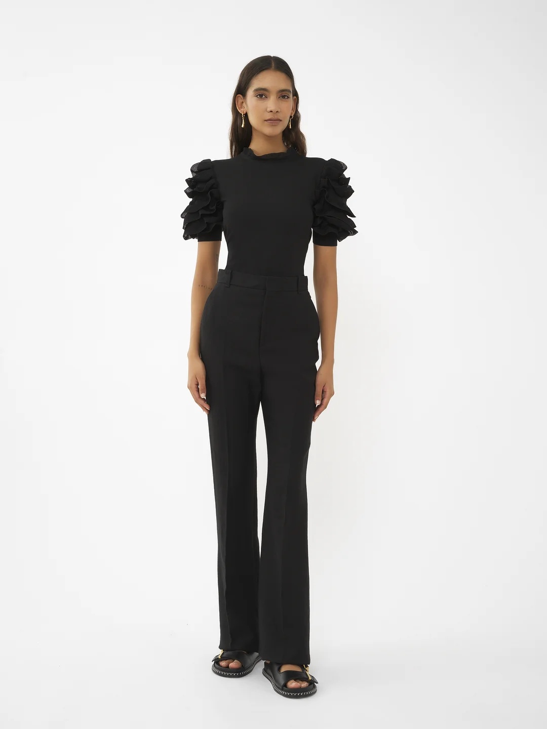 Chloé Short-sleeved Lotus Leaf Edge T-shirt In Black