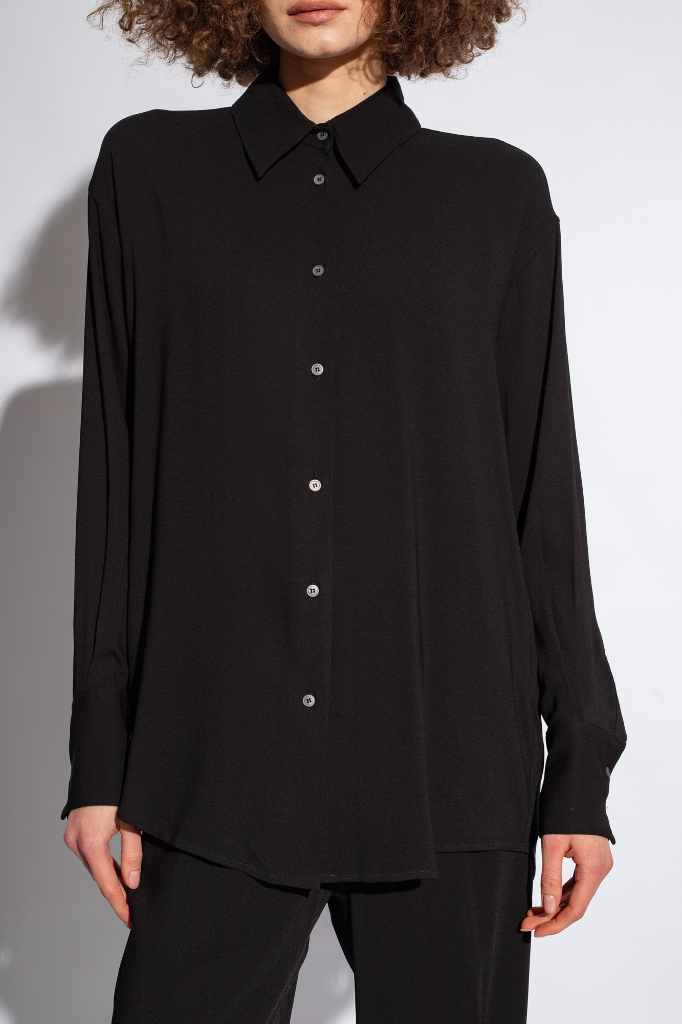 Fabiana Filippi Buttoned Crepe Shirt In Black