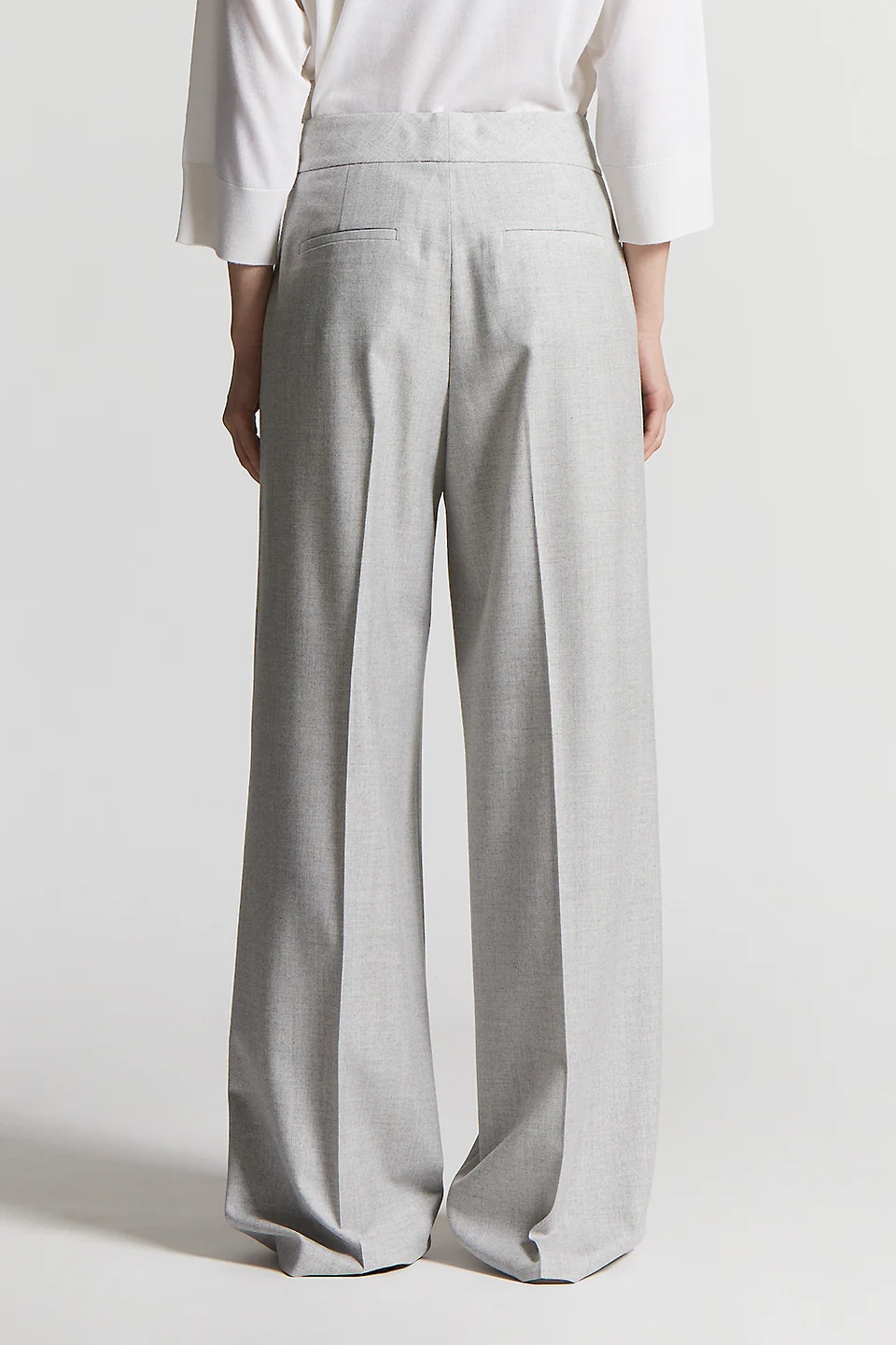 Peserico Pleated Wide-leg Trousers In Gray