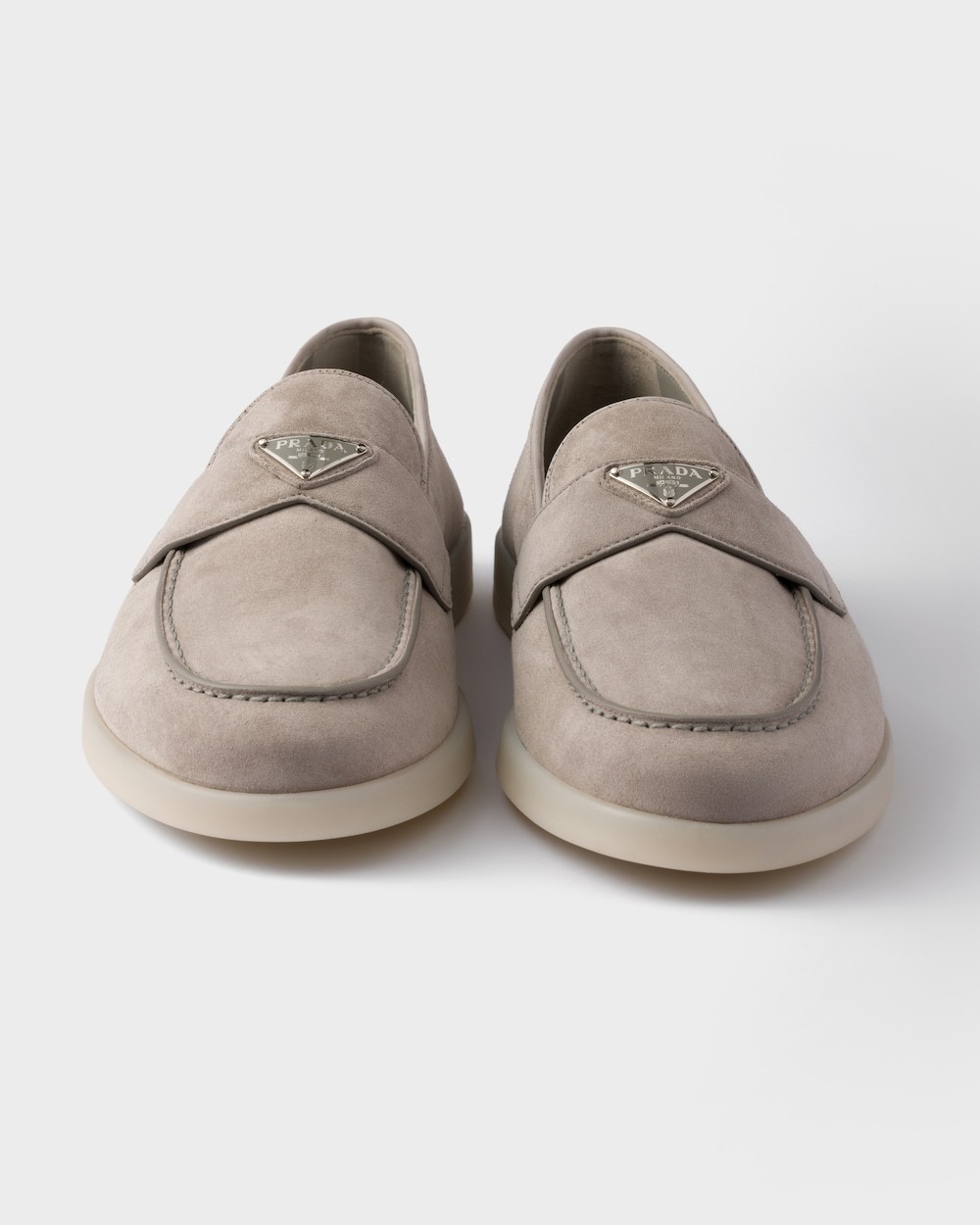 Prada Wildleder-loafer Mit Emailliertem Triangel-logo In Gray